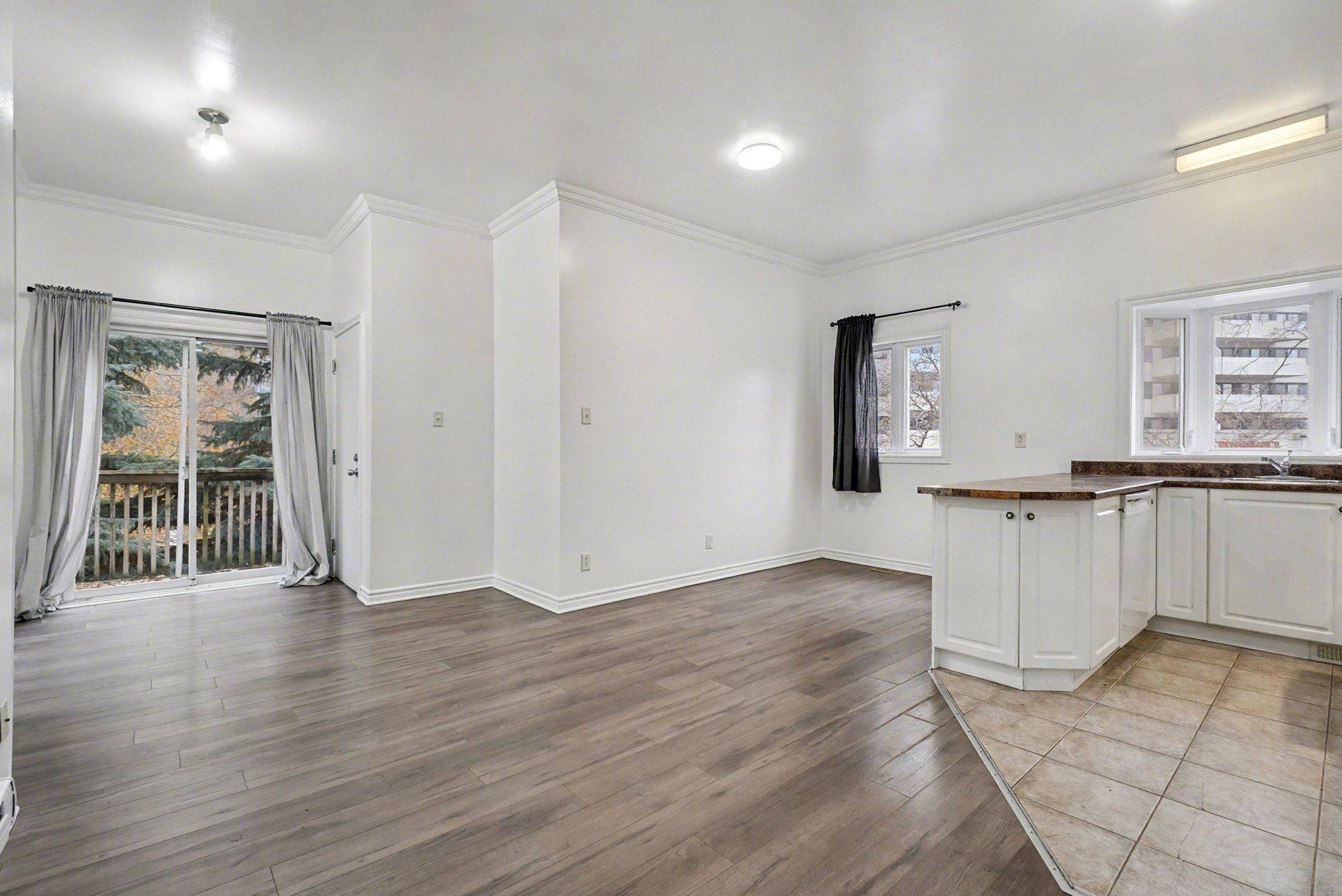 Vanier And Kingsview Park, ON K1L 7Z2,64 Genest ST #6