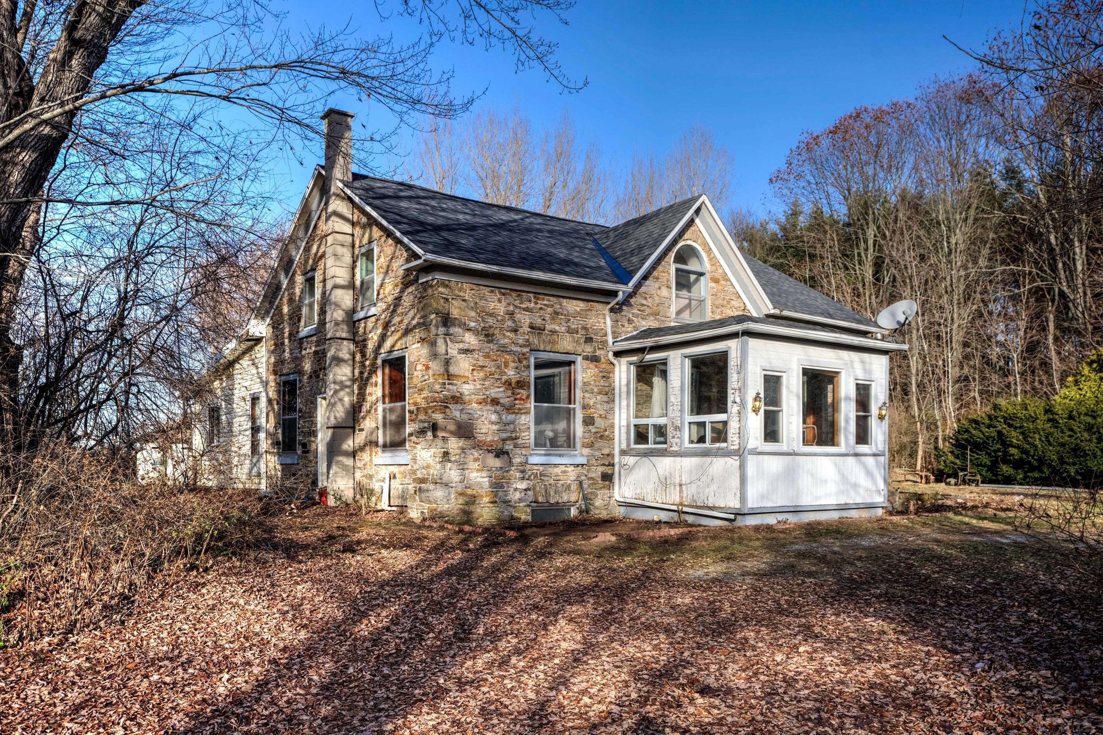 Front Of Leeds & Seeleys Bay, ON K0E 1L0,646 Cty Rd 2 RD