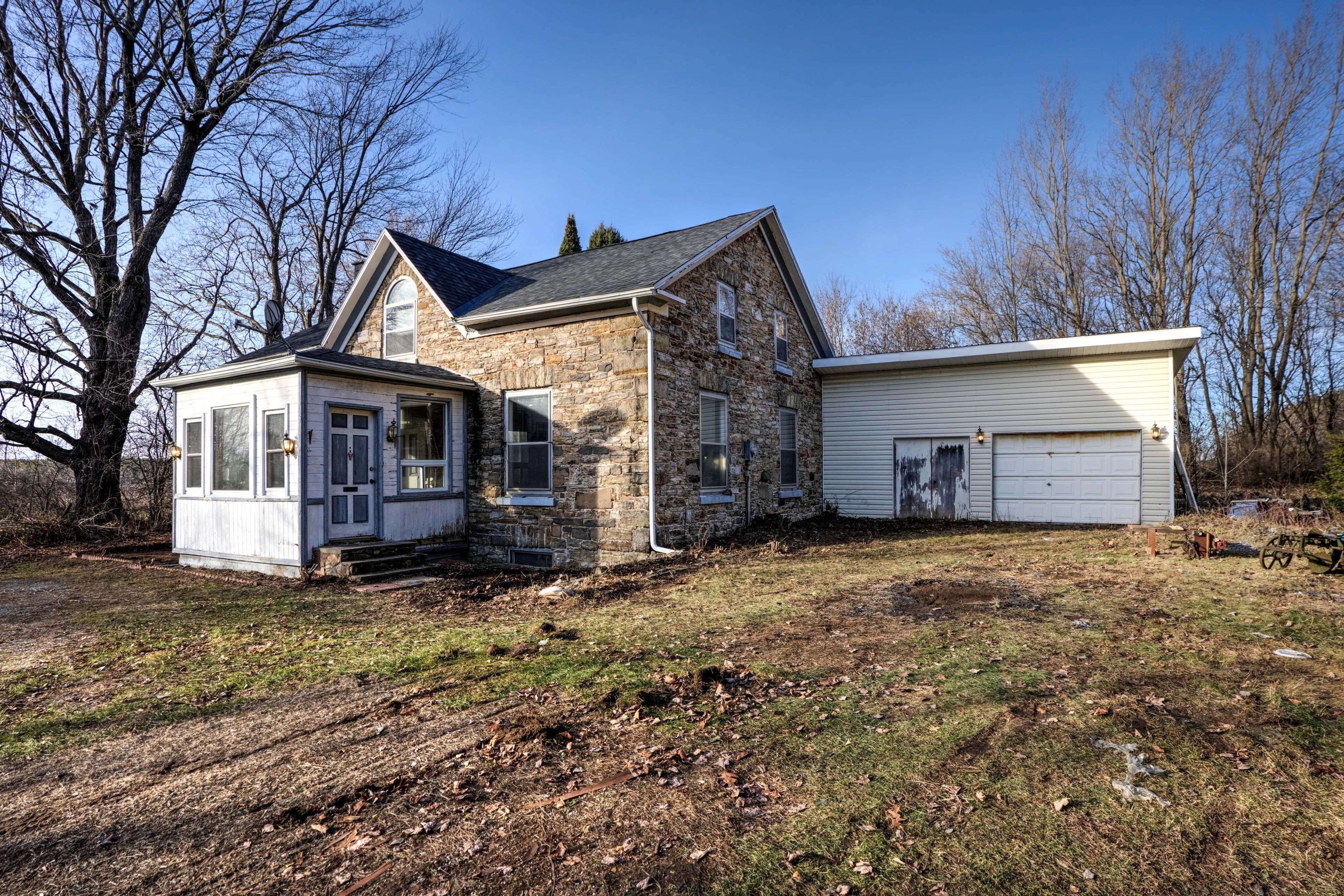 Front Of Leeds & Seeleys Bay, ON K0E 1L0,646 Cty Rd 2 RD