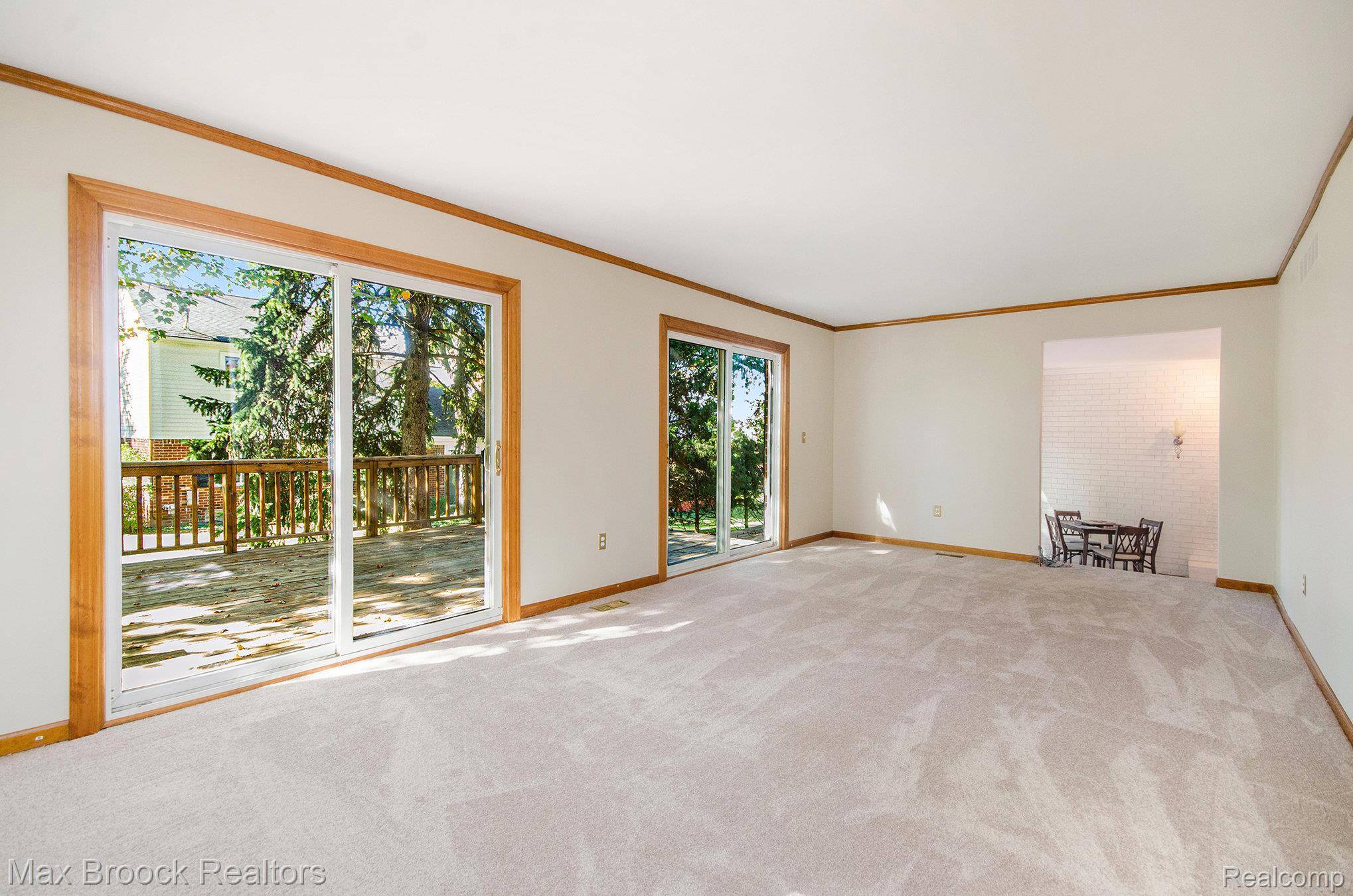 Bloomfield Hills, MI 48304,1522 Tannahill LN