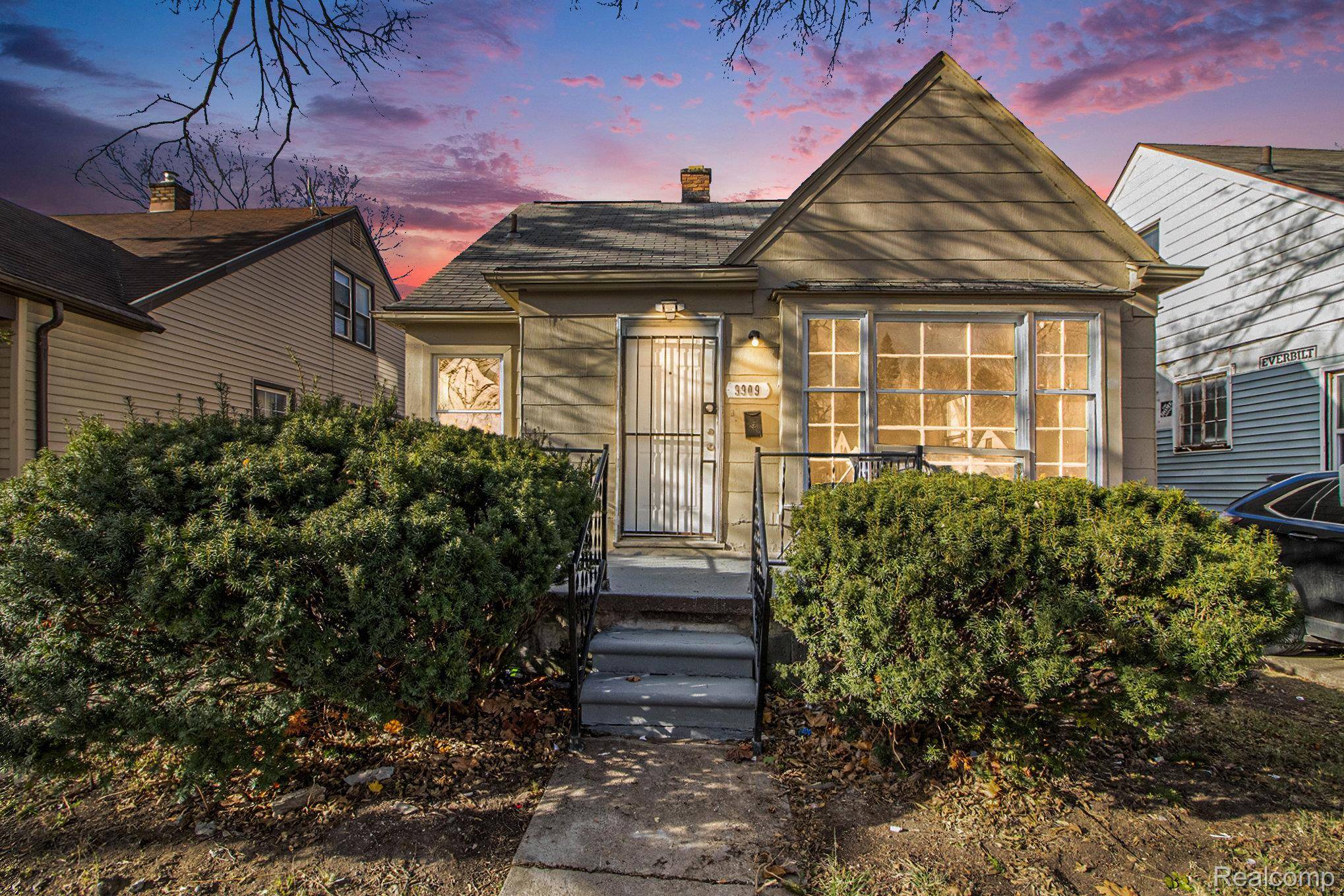 Detroit, MI 48227,9909 Asbury PARK