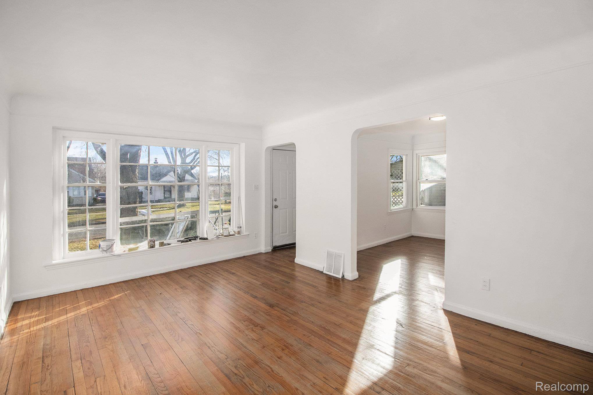 Detroit, MI 48227,9909 Asbury PARK