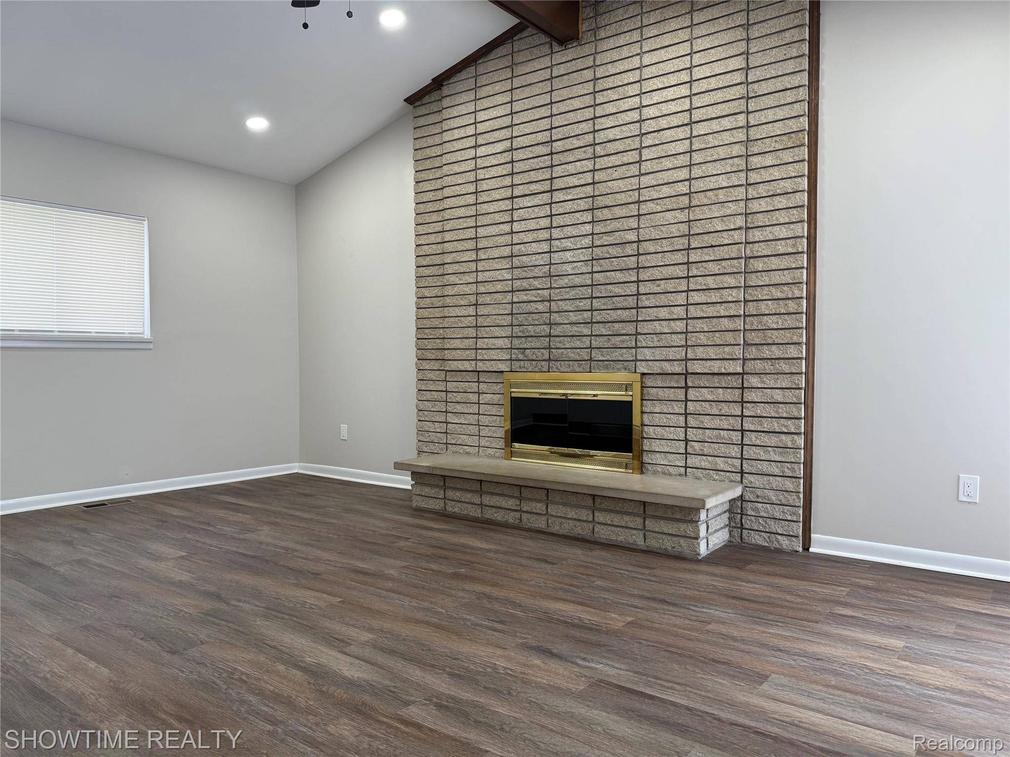 Sterling Heights, MI 48310,2848 Reese DR