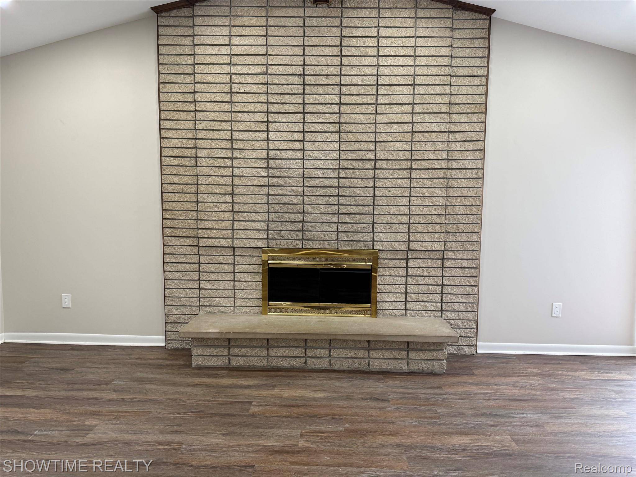 Sterling Heights, MI 48310,2848 Reese DR