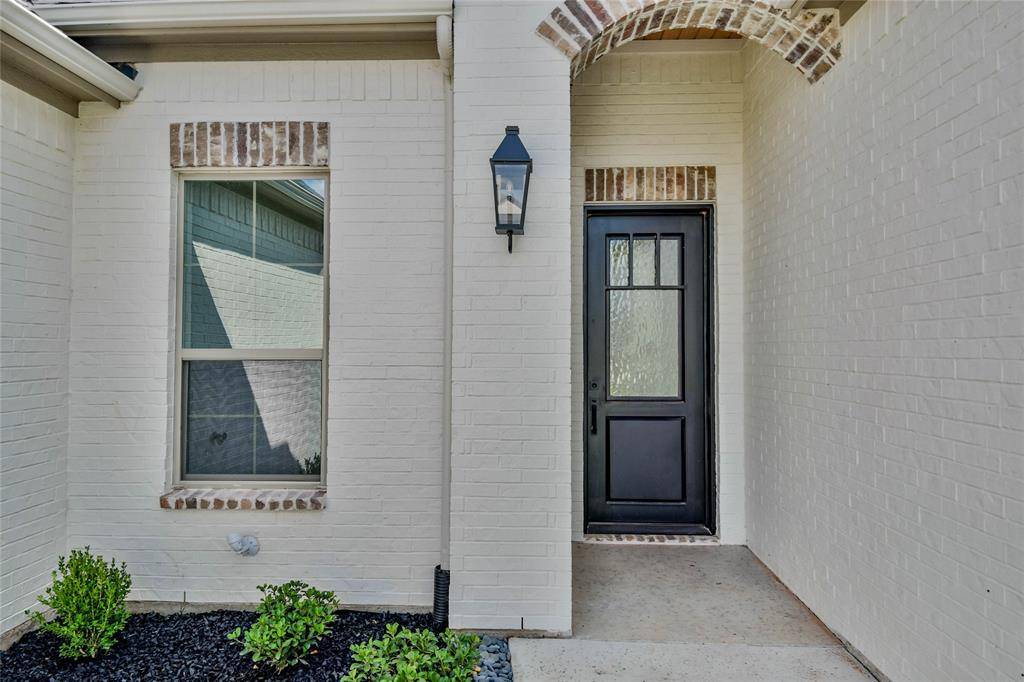 Granbury, TX 76049,2719 Village Road