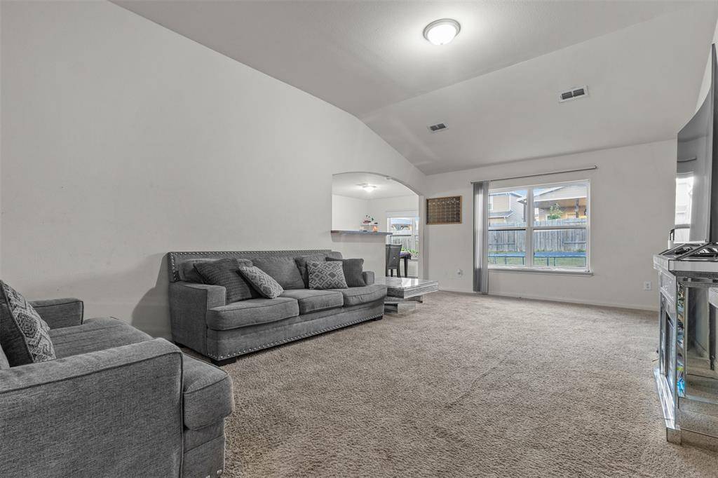 Dallas, TX 75253,1322 Stubbs Drive