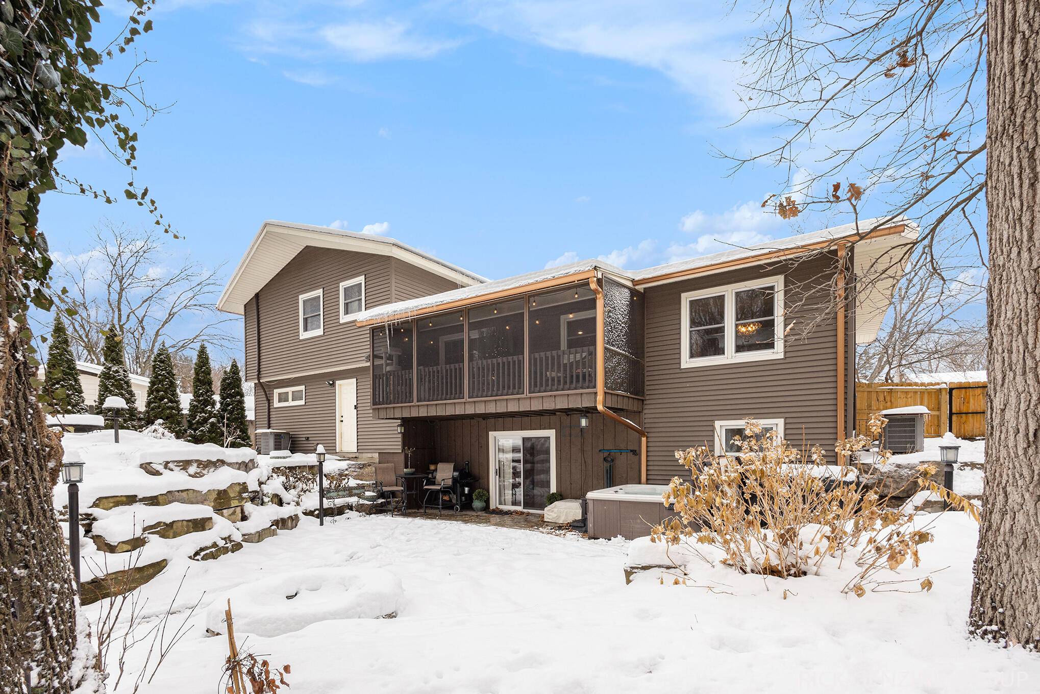 Grand Rapids, MI 49508,1154 Springwood DR SE