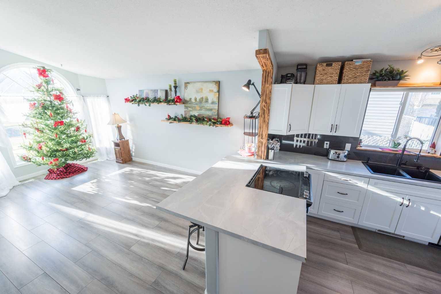 Grande Prairie, AB T8W 2H4,10610 83 Avenue