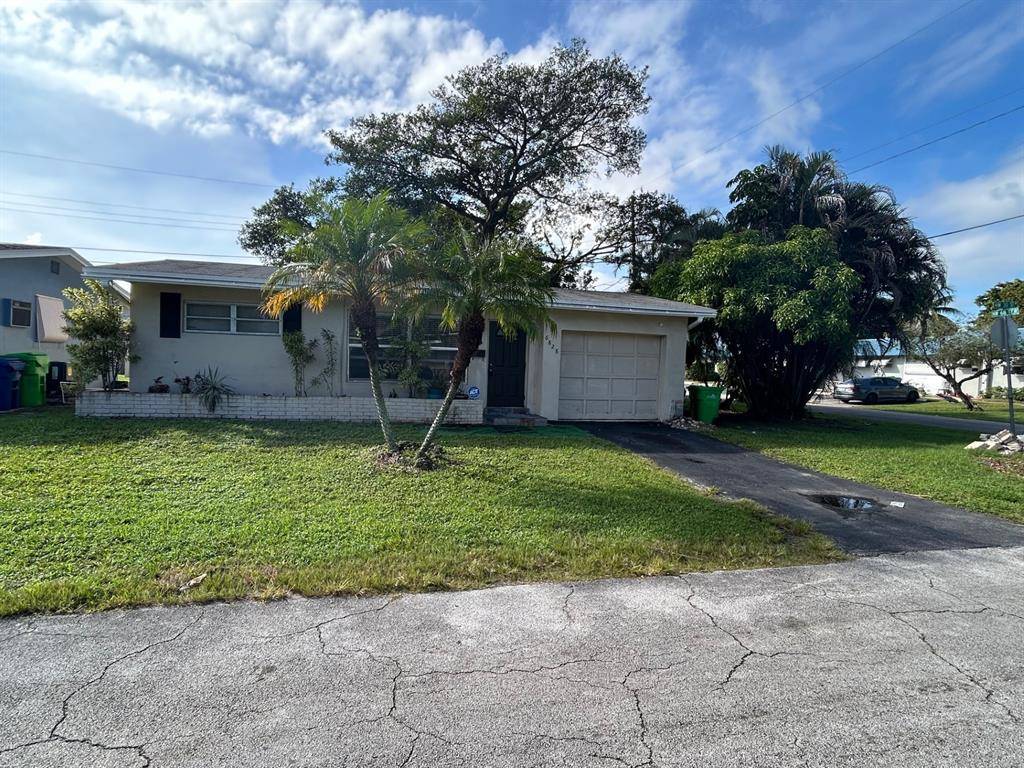 Sunrise, FL 33313,6828 NW 30th St