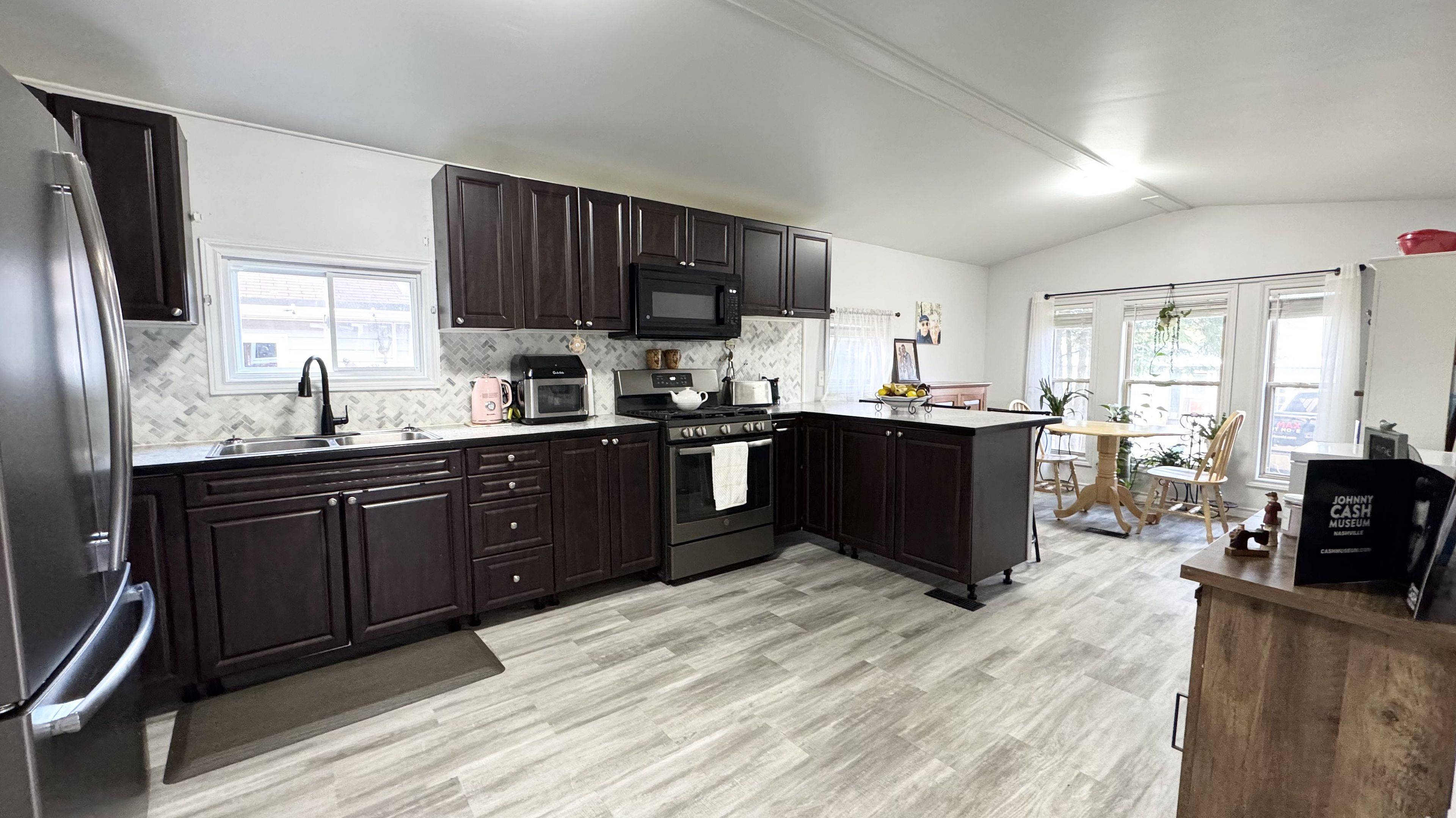 Gravenhurst, ON P1P 0C2,1007 Racoon RD #101