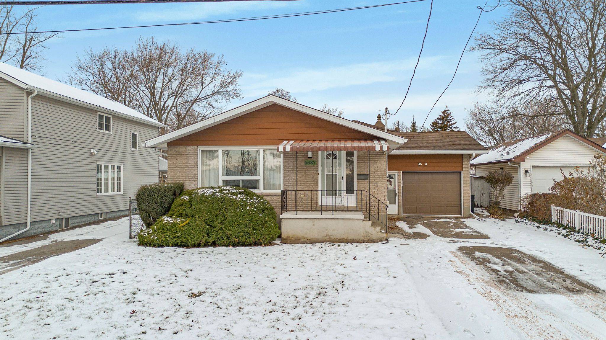 Niagara Falls, ON L2G 2J7,5687 Murray ST