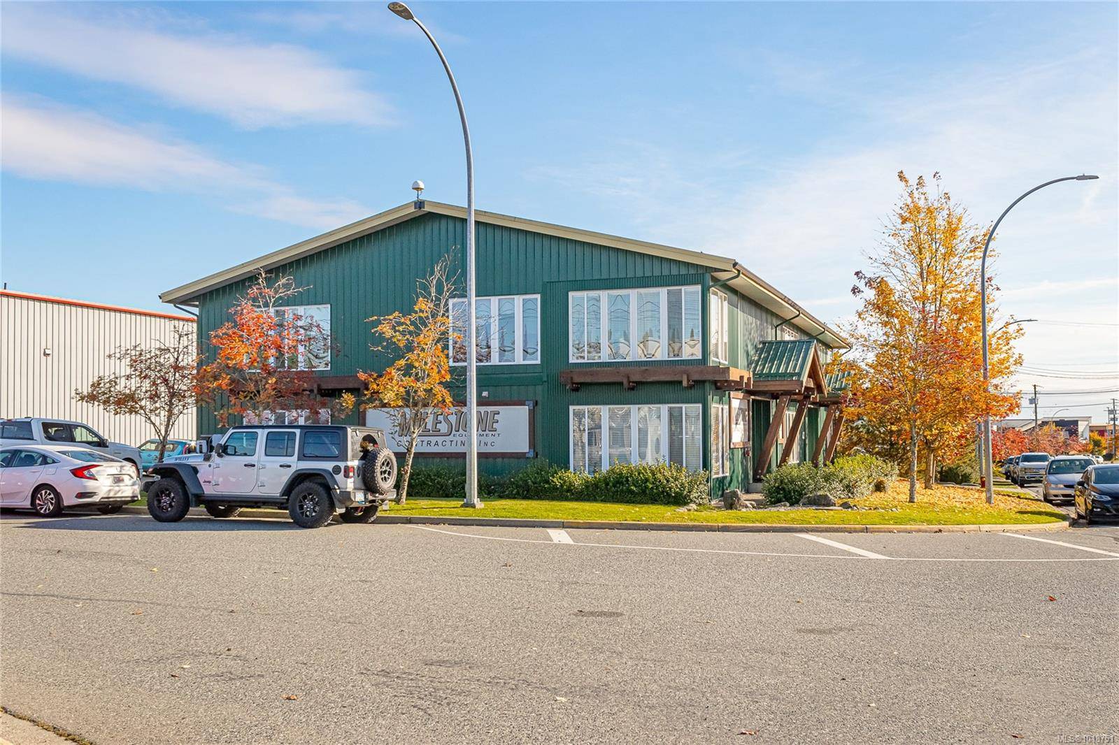 Nanaimo, BC V9S 5W8,1930 Island Diesel Way #103