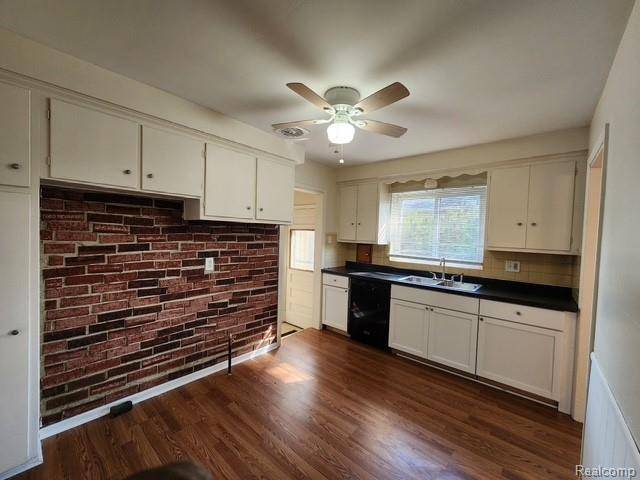 Detroit, MI 48219,20210 HUNTINGTON RD