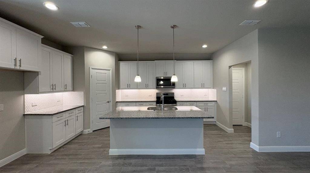 Granbury, TX 76048,4219 CORNERSTONE Circle