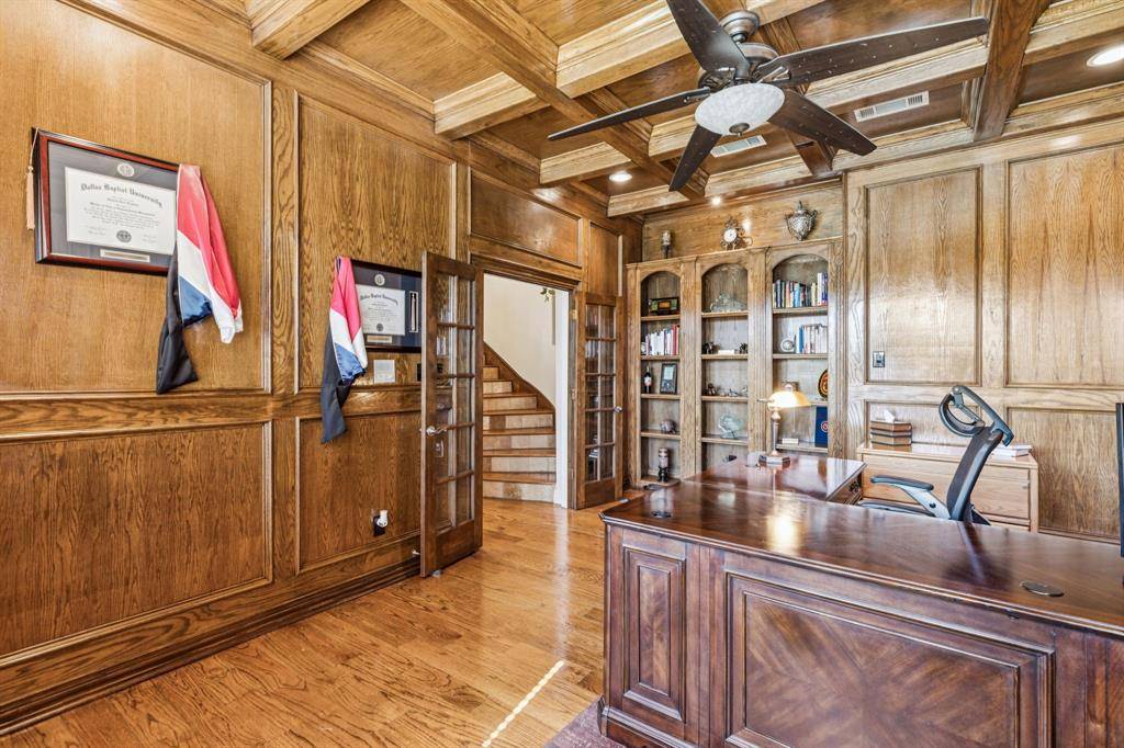 Cedar Hill, TX 75104,2221 Southern Oaks Drive