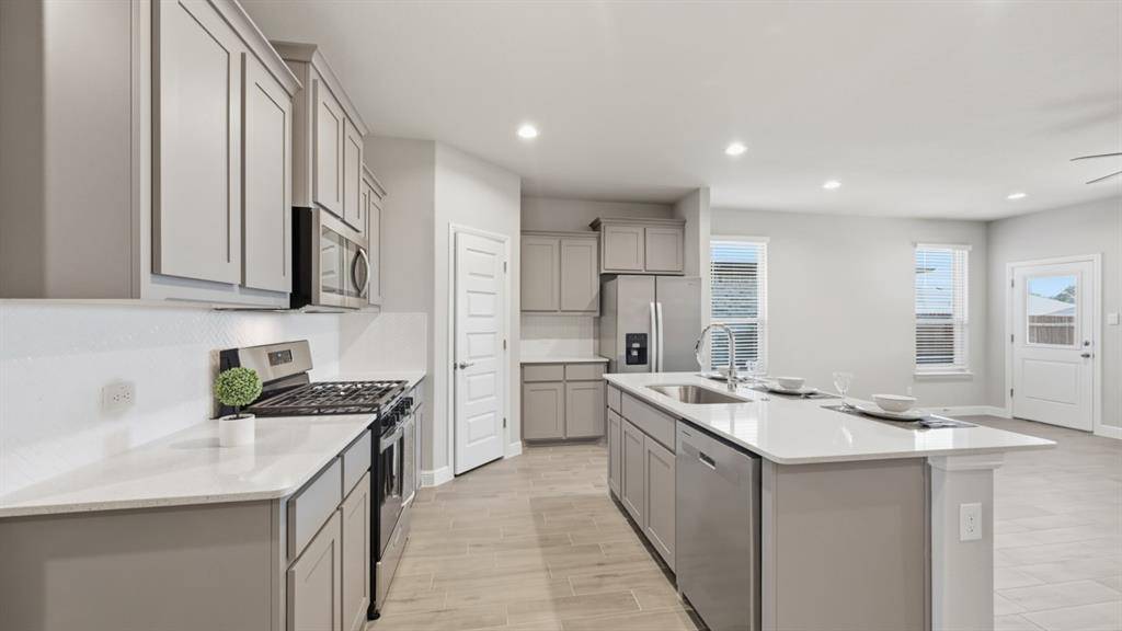 Cleburne, TX 76033,1911 JACKSON Street