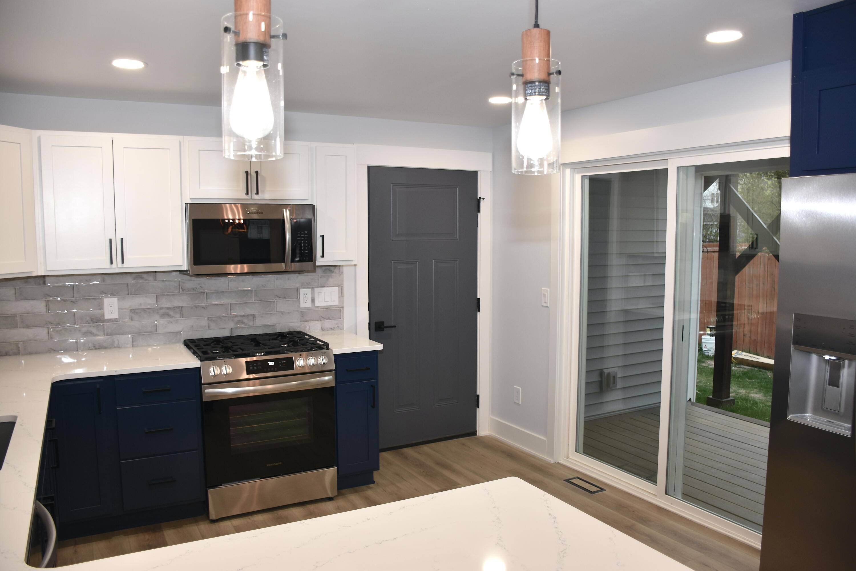 St. Joseph, MI 49085,851 Kingsley AVE