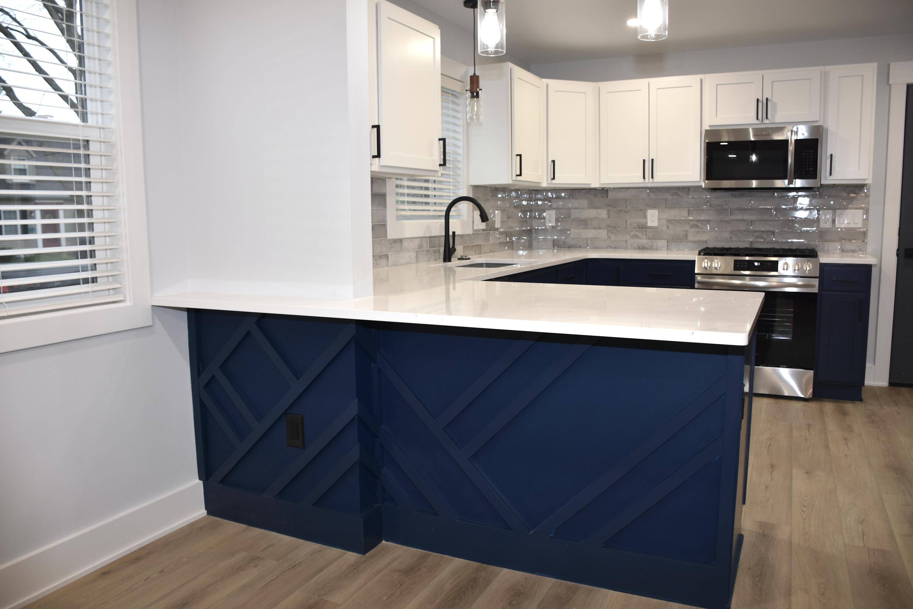 St. Joseph, MI 49085,851 Kingsley AVE