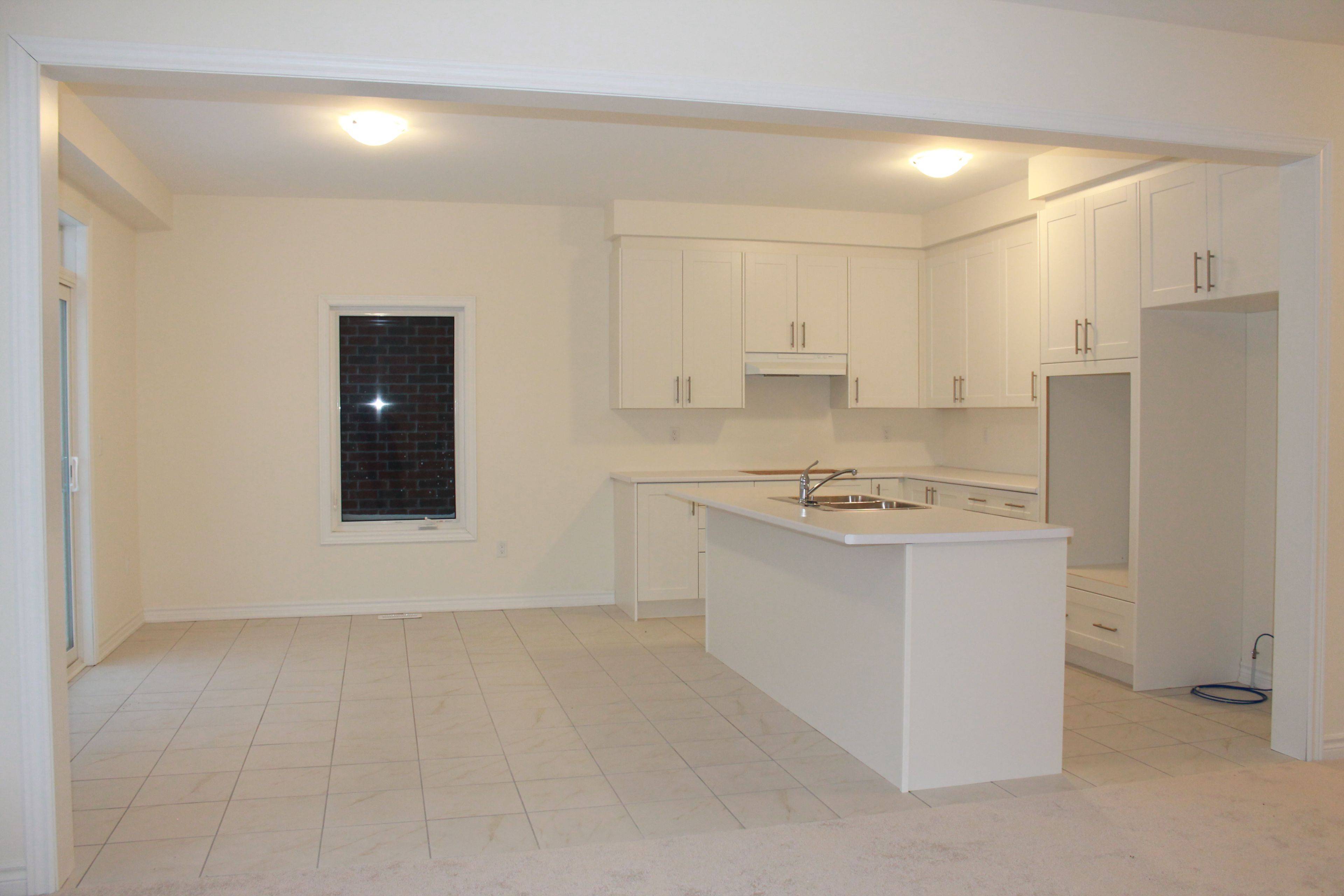 Scugog, ON L9L 1T5,99 Robin TRL