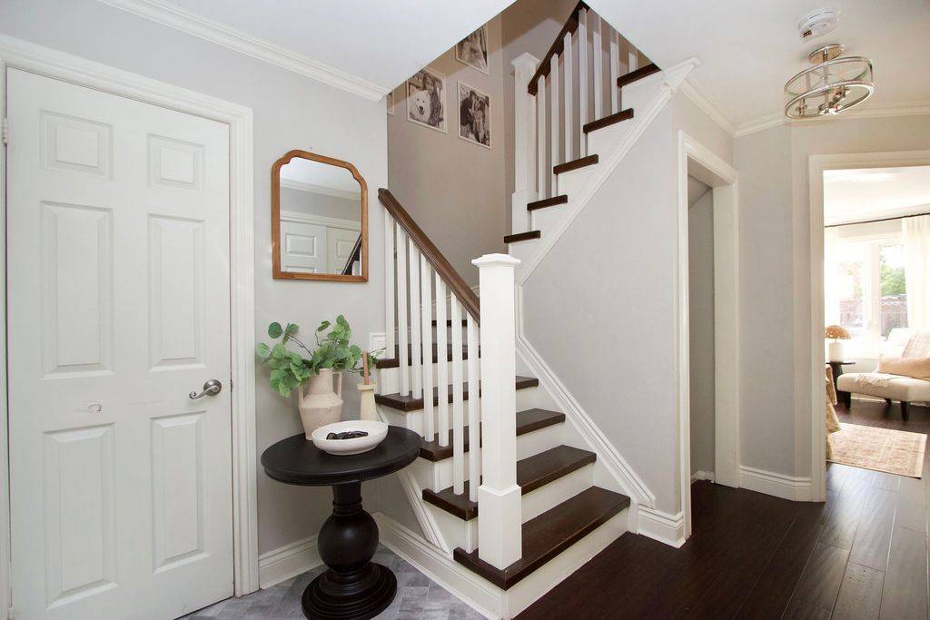 Whitby, ON L1R 1Z6,66 Fieldnest CRES