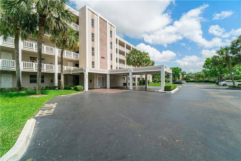 Coral Springs, FL 33071,1075 Riverside Dr #207