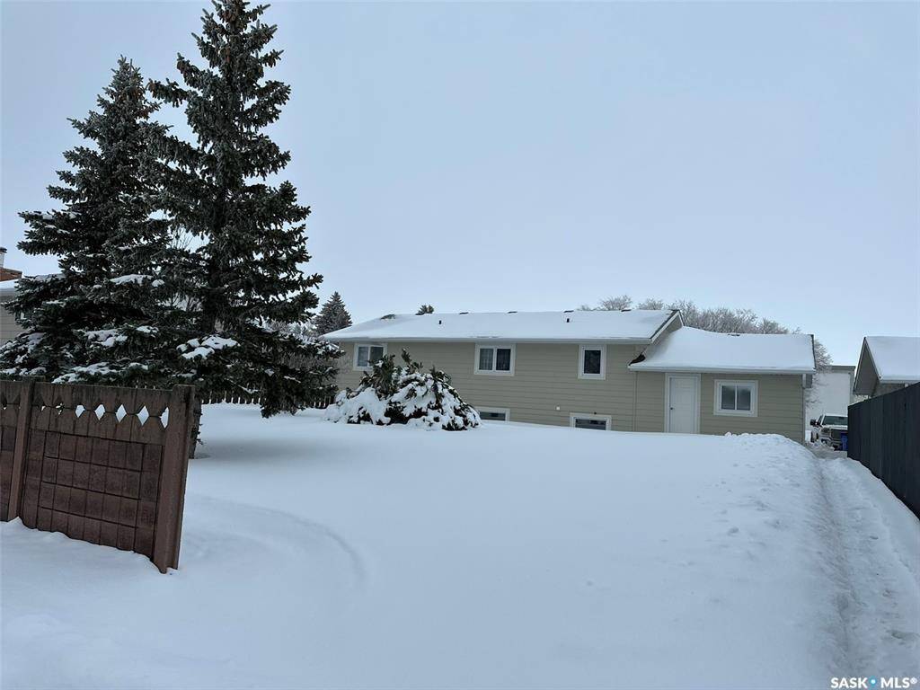 308 4th STREET E, Carnduff, SK S0C 0S0