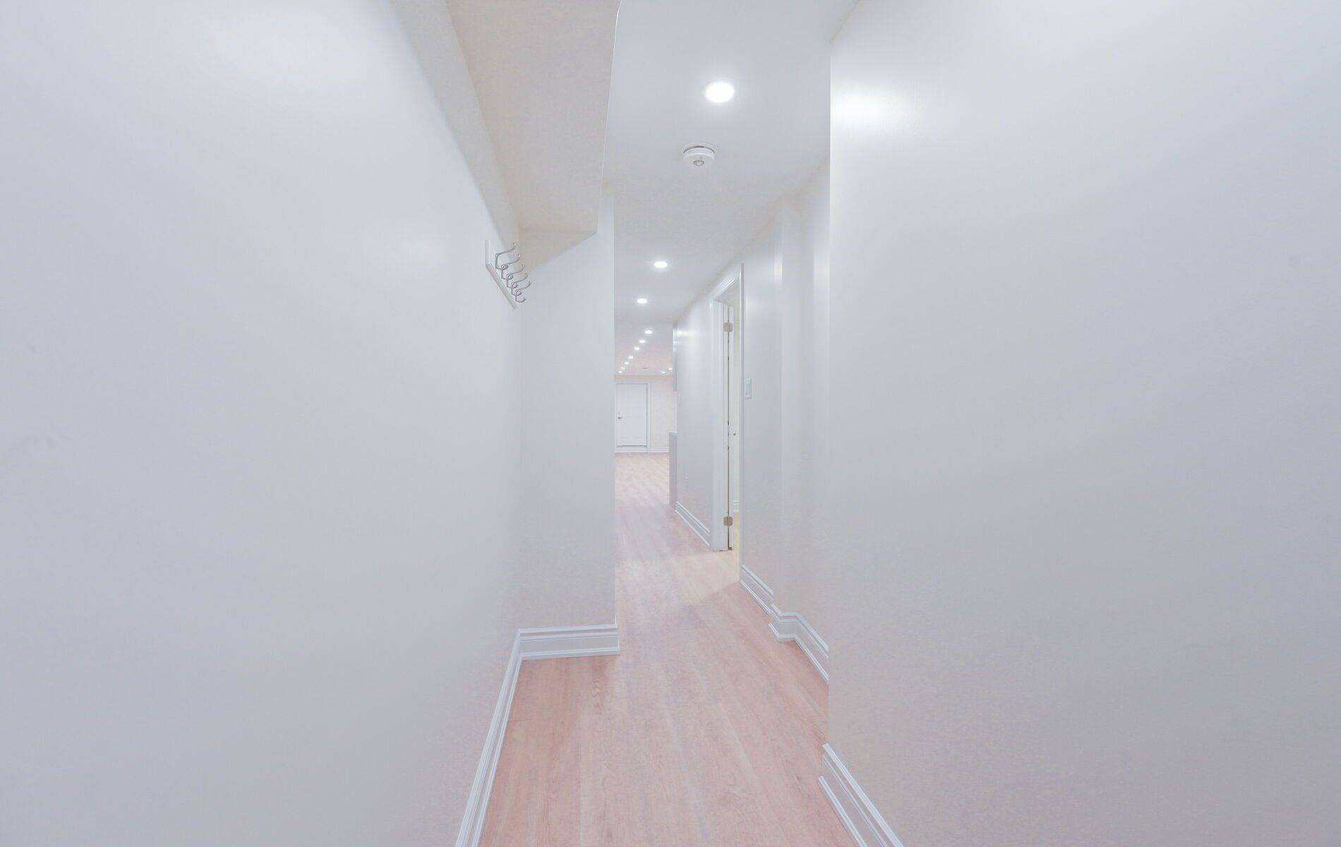 Mississauga, ON L4Z 1C7,3980 Midhurst LN