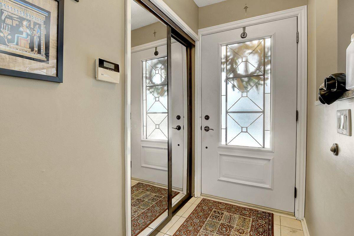 Alta Vista And Area, ON K1H 6N2,1752 Kilborn AVE