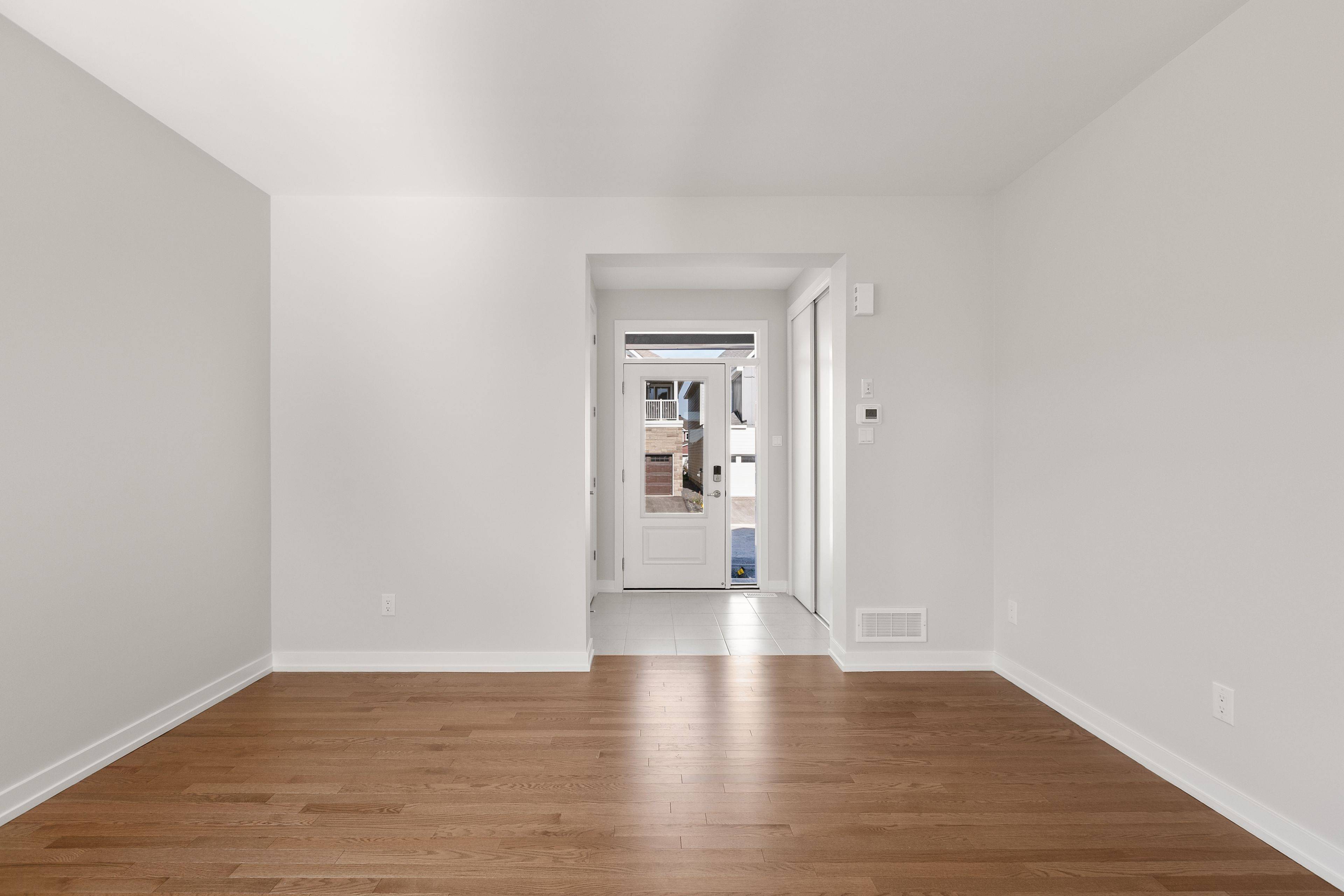 Stittsville - Munster - Richmond, ON K0A 2Z0,940 Seagrave LN