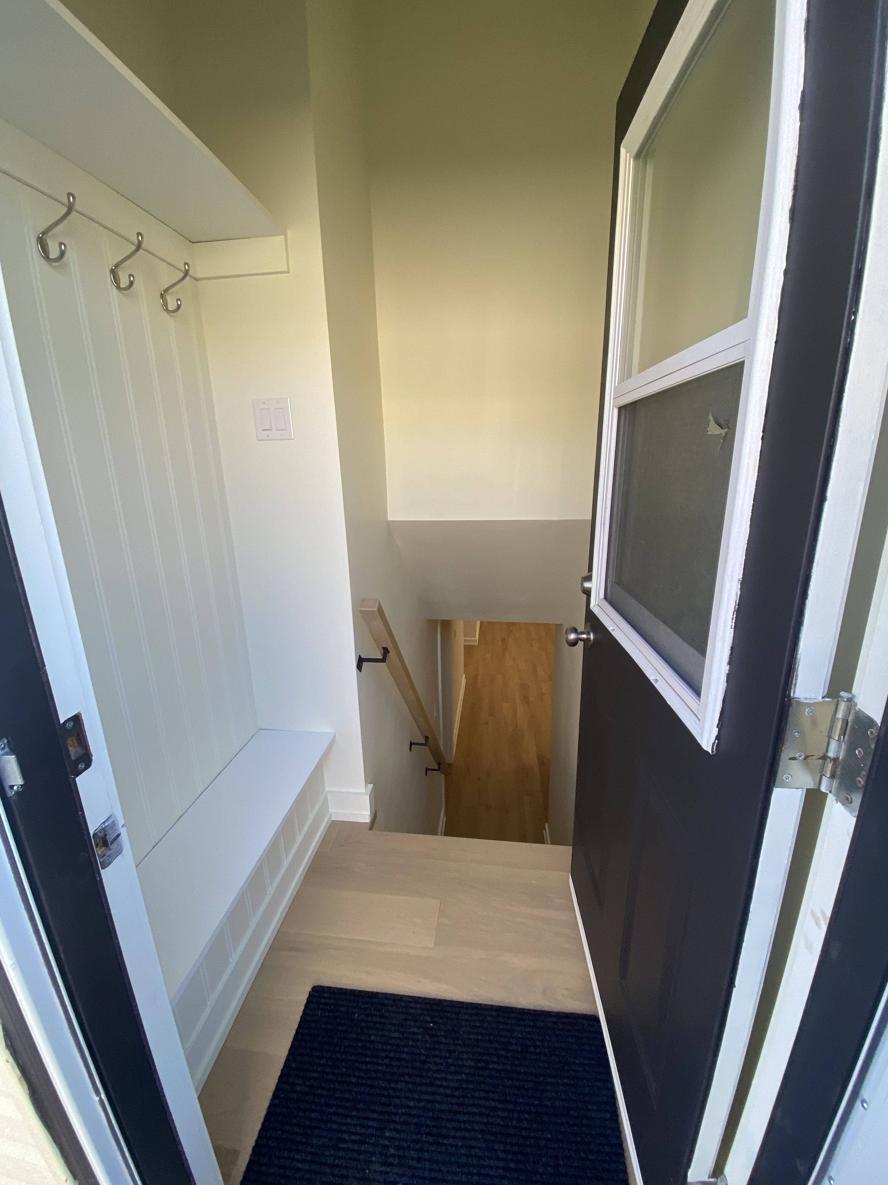 St. Catharines, ON L2M 6K1,10 Cindy DR #LOWER