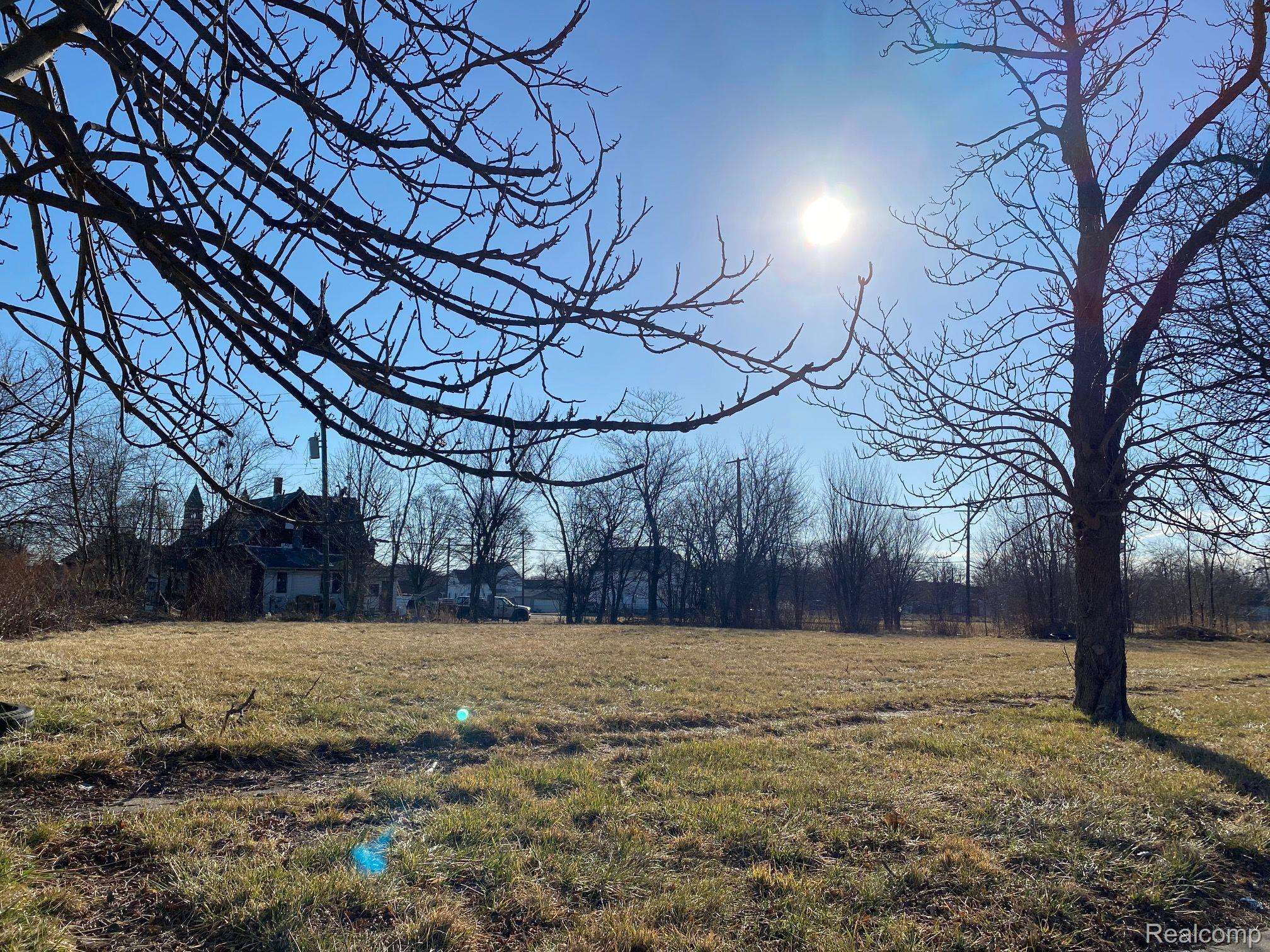 Detroit, MI 48207,4444 GRANDY ST