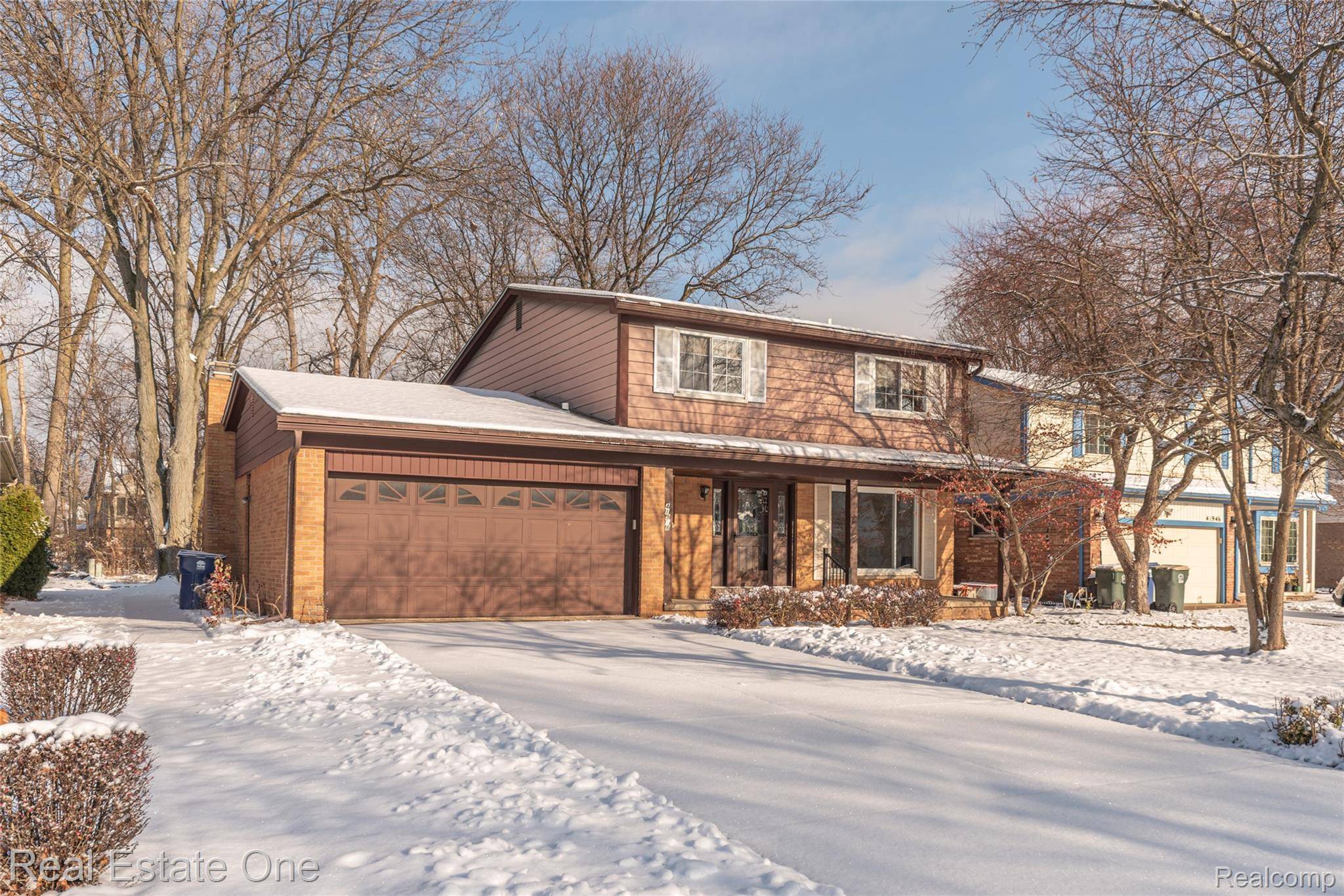 Canton, MI 48187,41958 Sunderland DR