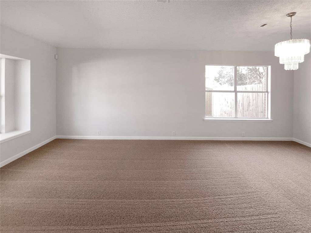 Glenn Heights, TX 75154,818 Creekside Drive