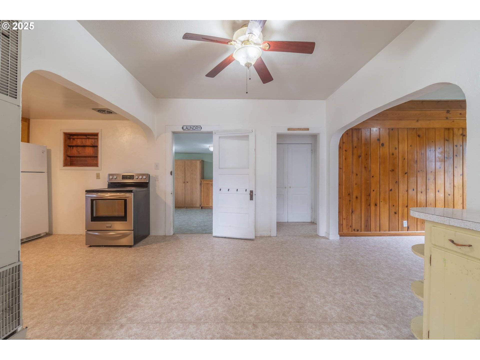 Philomath, OR 97370,803 MAIN ST