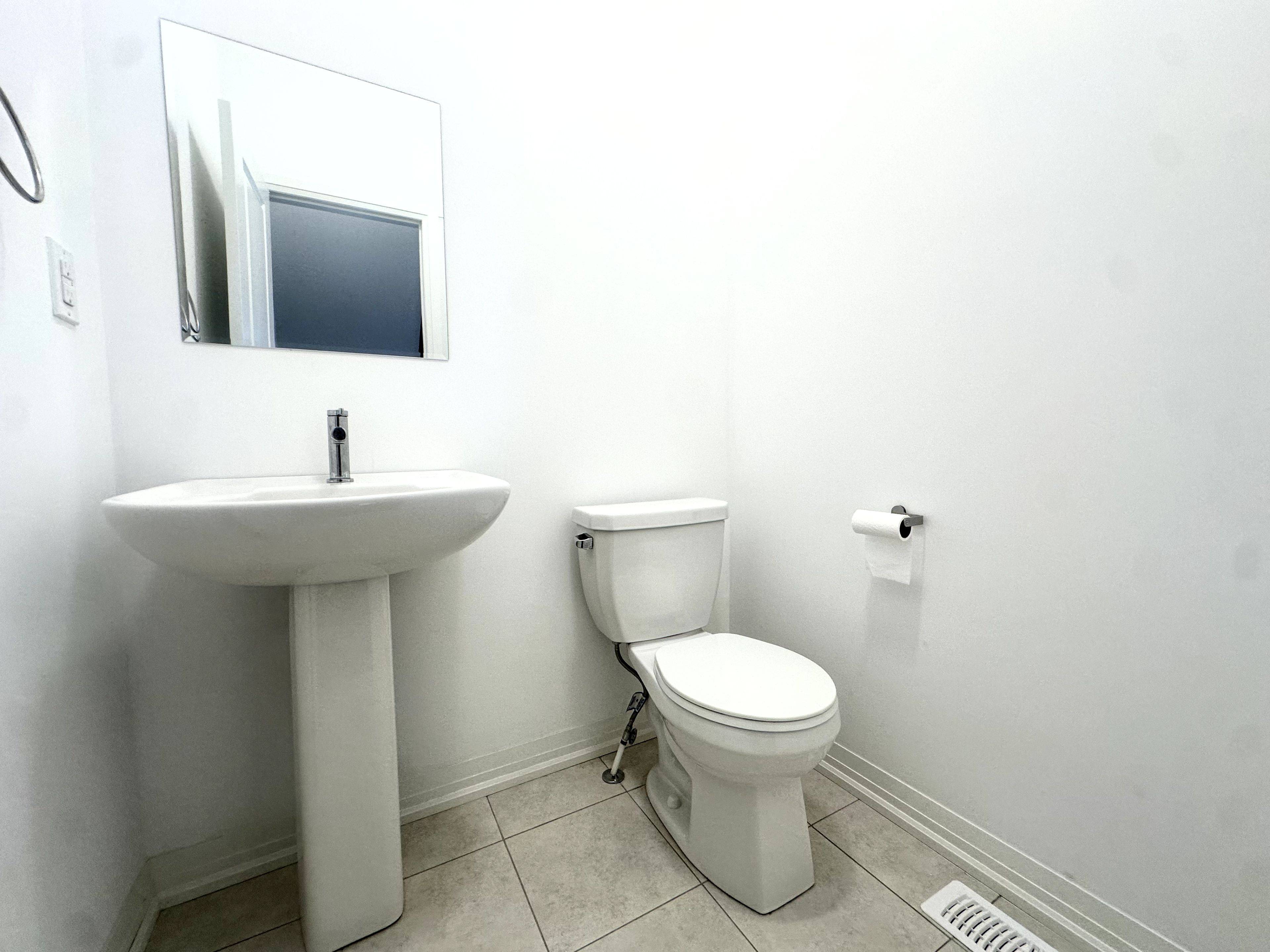 Markham, ON L6C 3B5,127 Markland ST