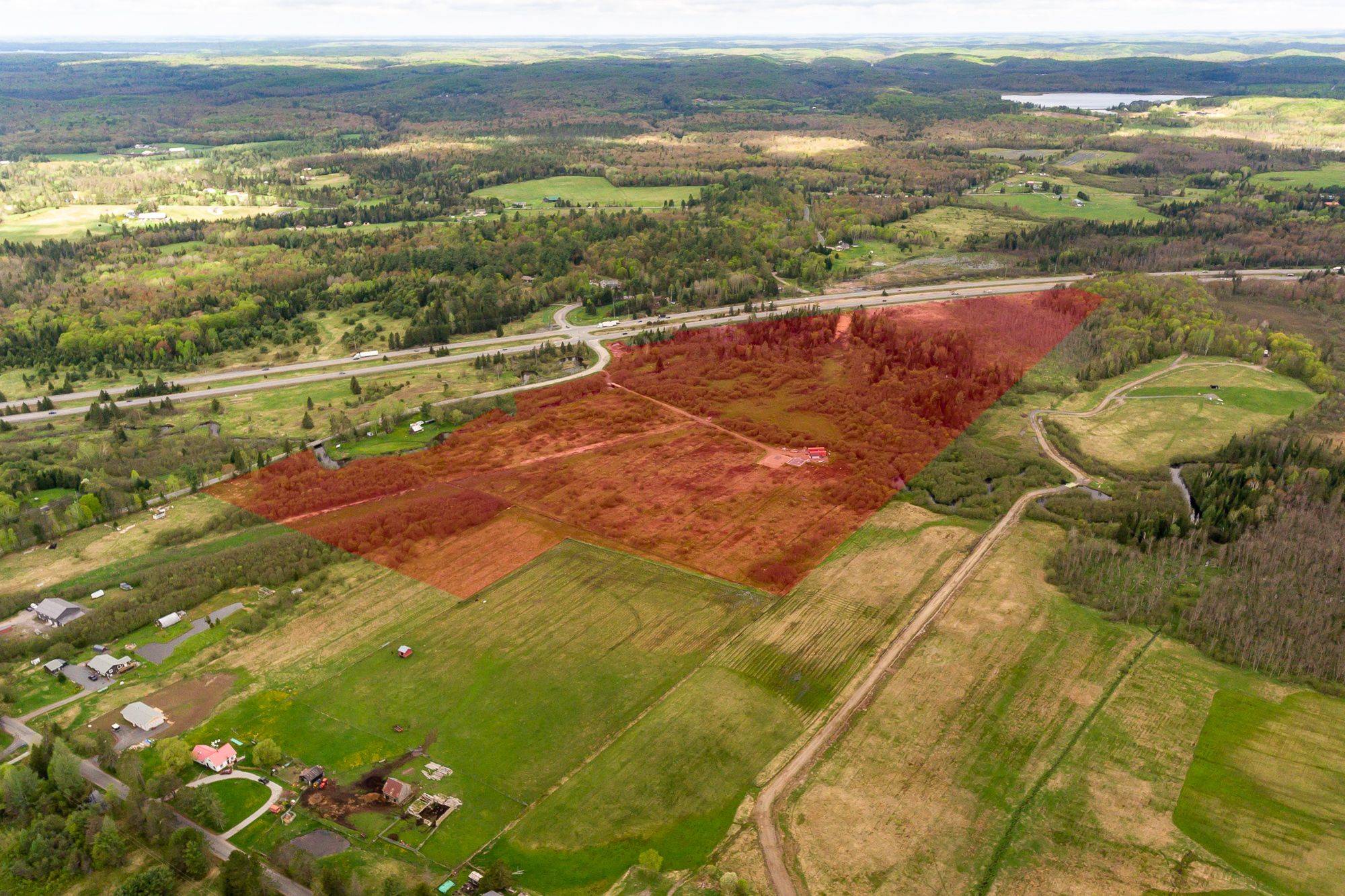 Huntsville, ON P0B 1M0,30 Rowanwood RD