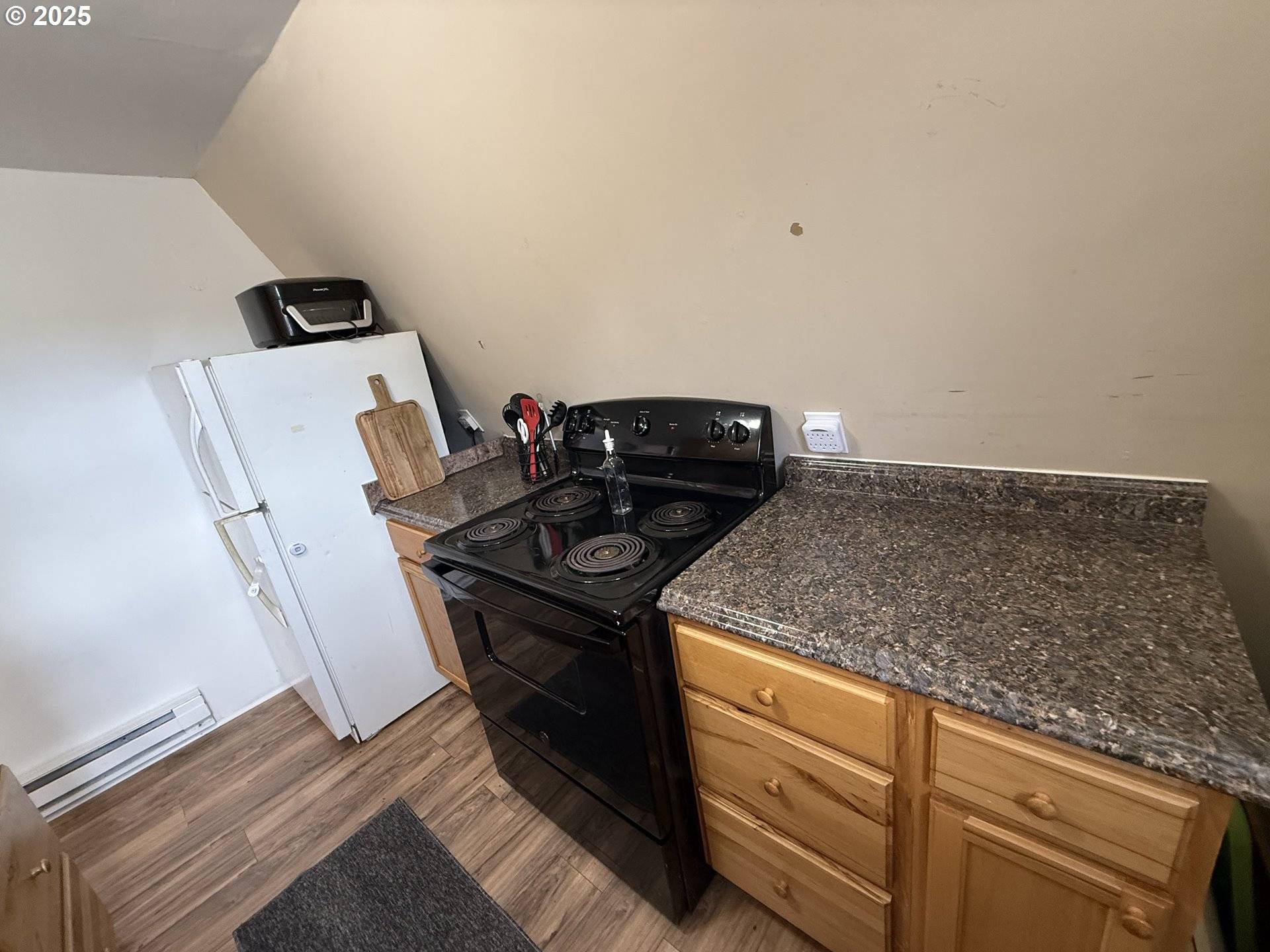 Ukiah, OR 97880,112 E State ST