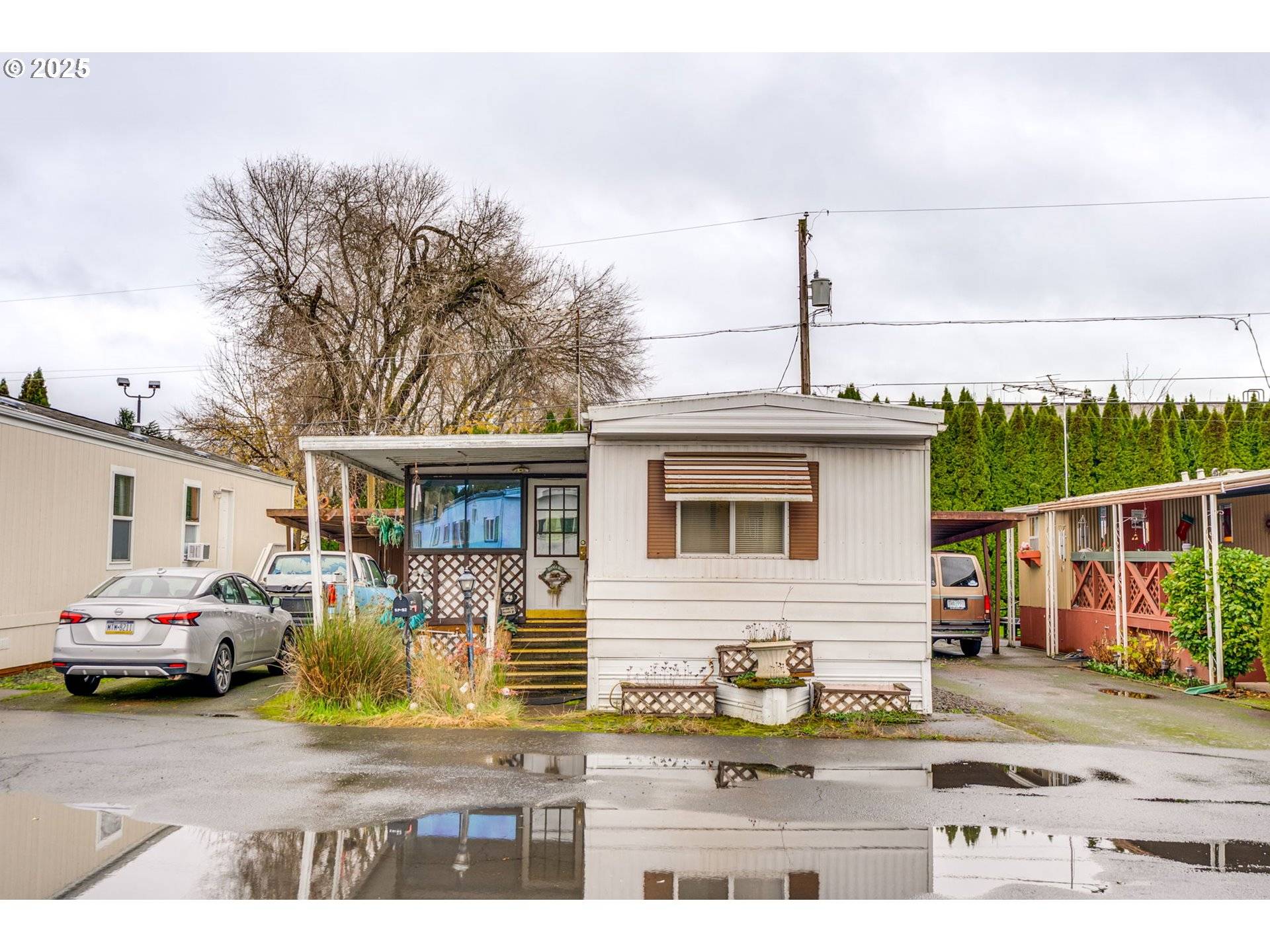 Mc Minnville, OR 97128,2420 NE HEMBREE ST ##52