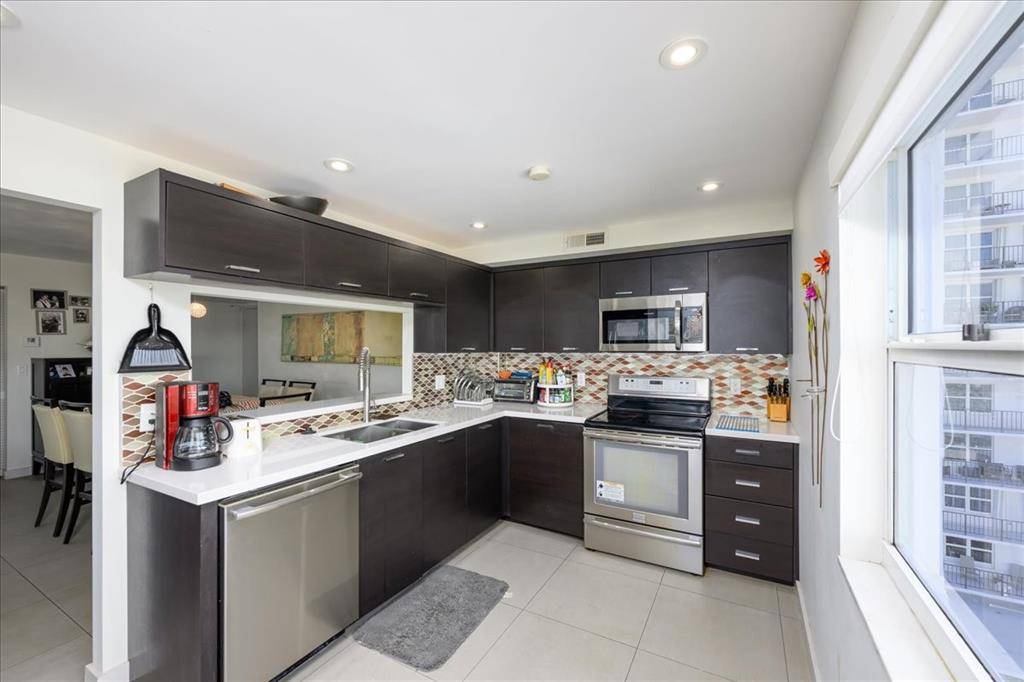 Pompano Beach, FL 33062,405 N Ocean Blvd #611