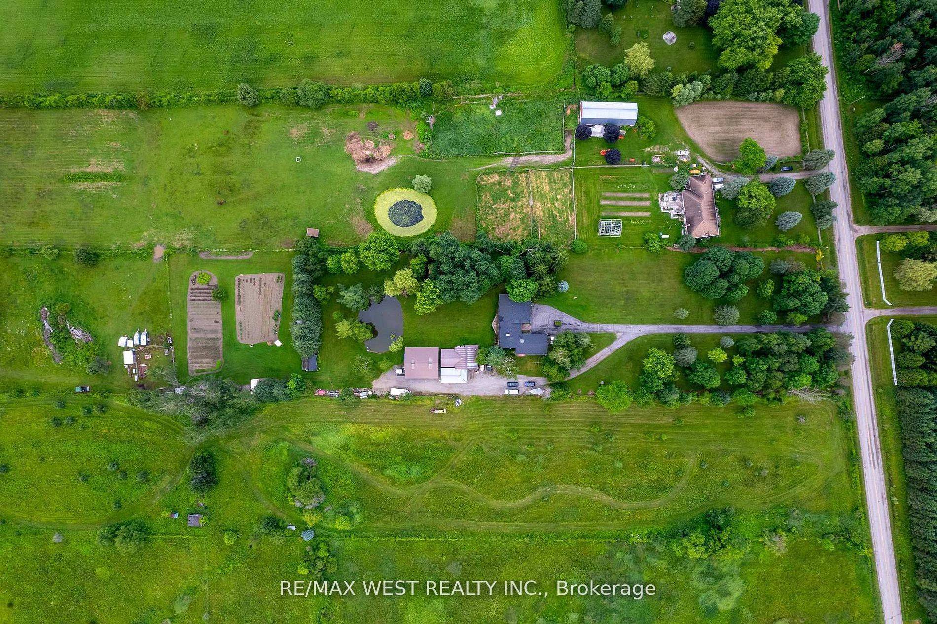 New Tecumseth, ON L0G 1W0,5878 4th Line