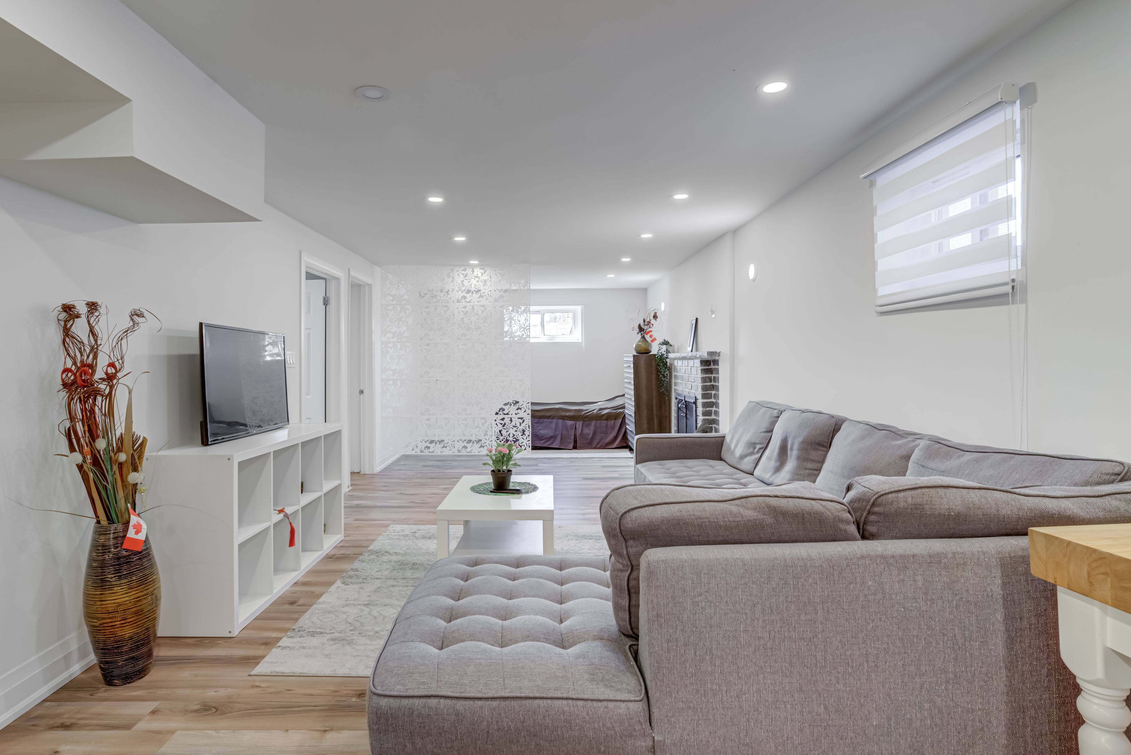 Mississauga, ON L4Z 1G4,484 Kelvedon Mews