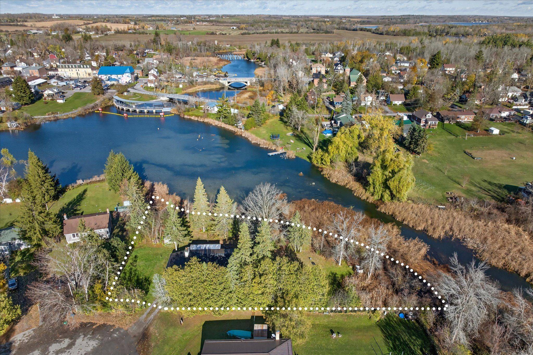 Kawartha Lakes, ON K0L 2W0,54 Carlton CRES