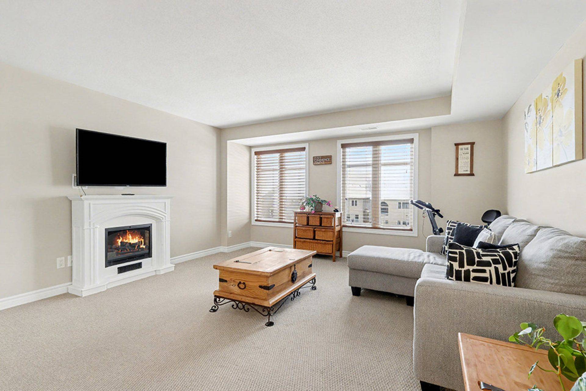 Clarence-rockland, ON K4K 0G9,1124 Docteur Corbeil BLVD #2