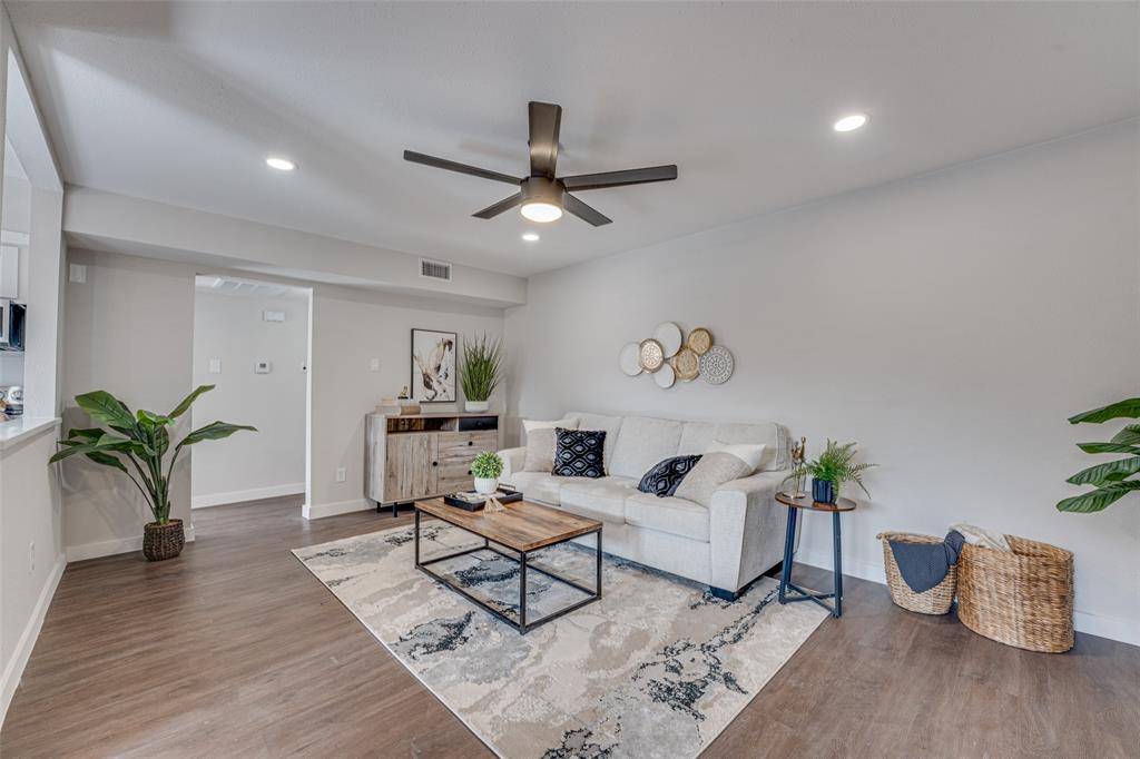 Dallas, TX 75206,4682 Matilda Street #D