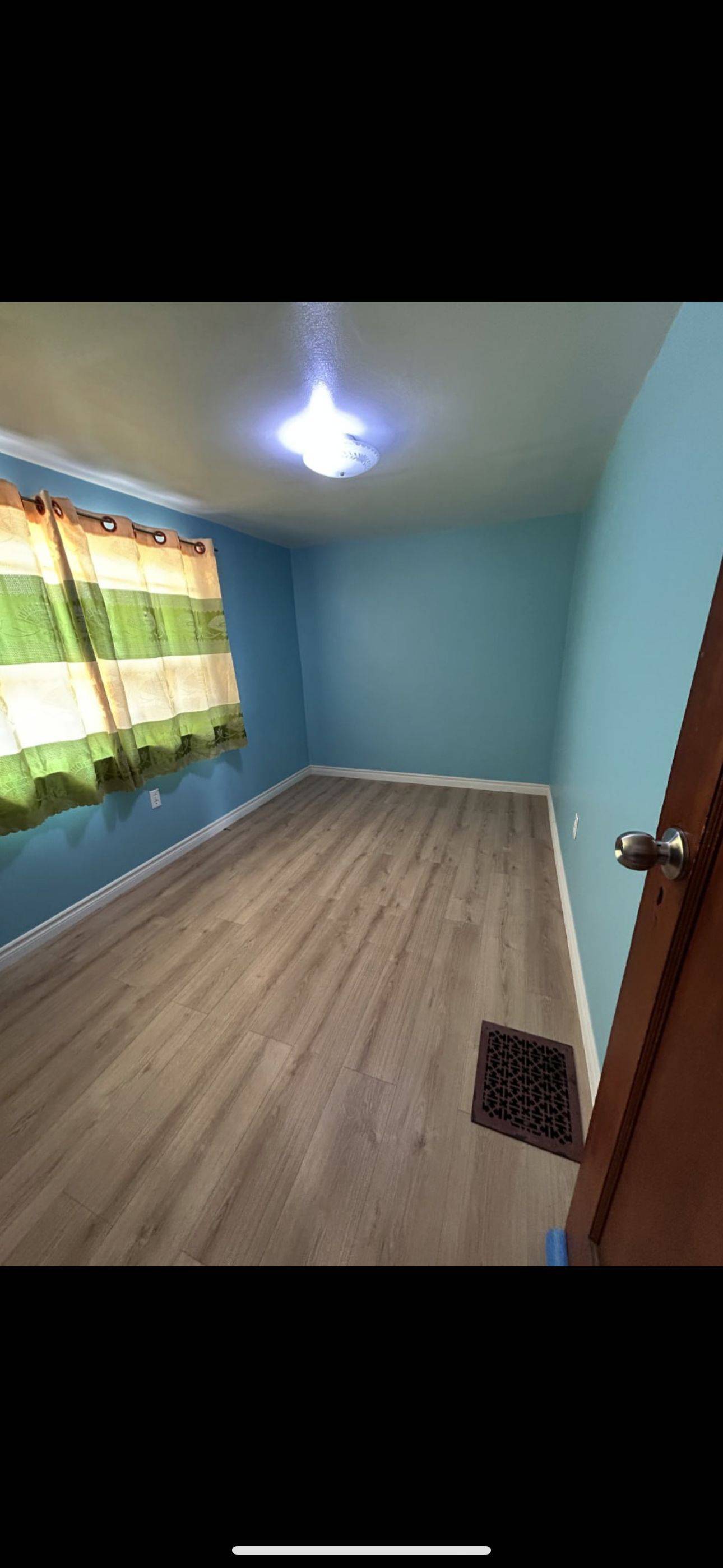 Toronto W04, ON M6M 2C8,57 Craydon AVE E #Room