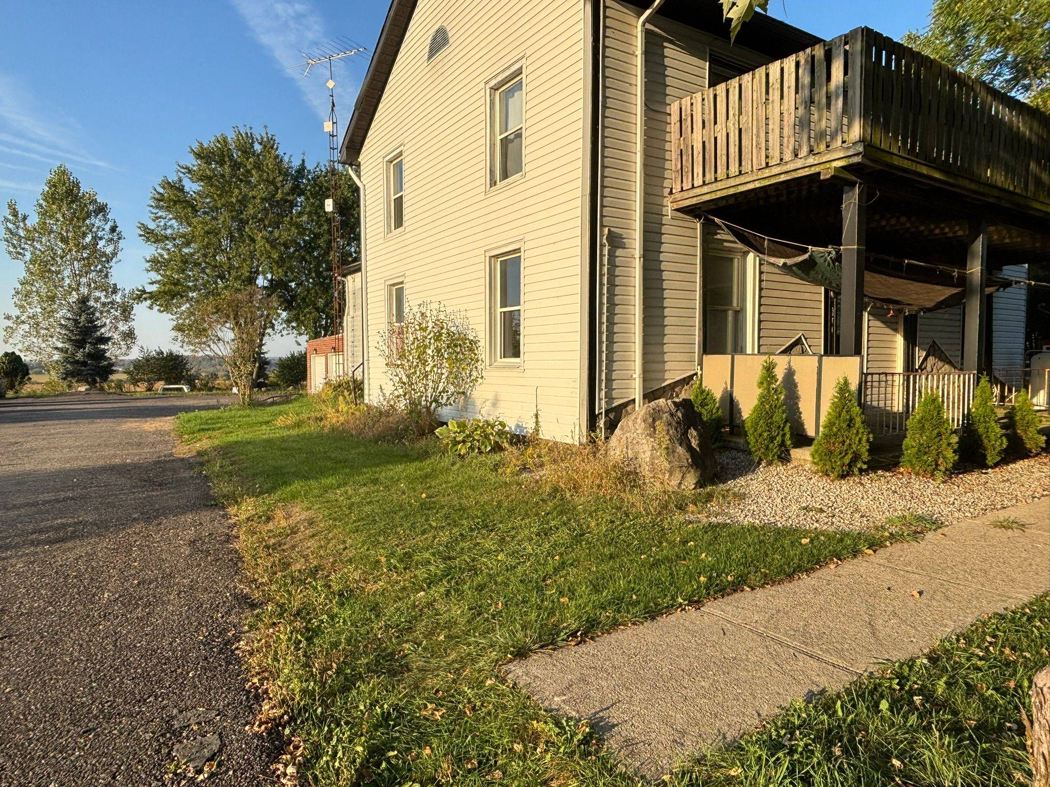 Hamilton, ON N1R 5S2,1381 Hwy 8 N/A #4