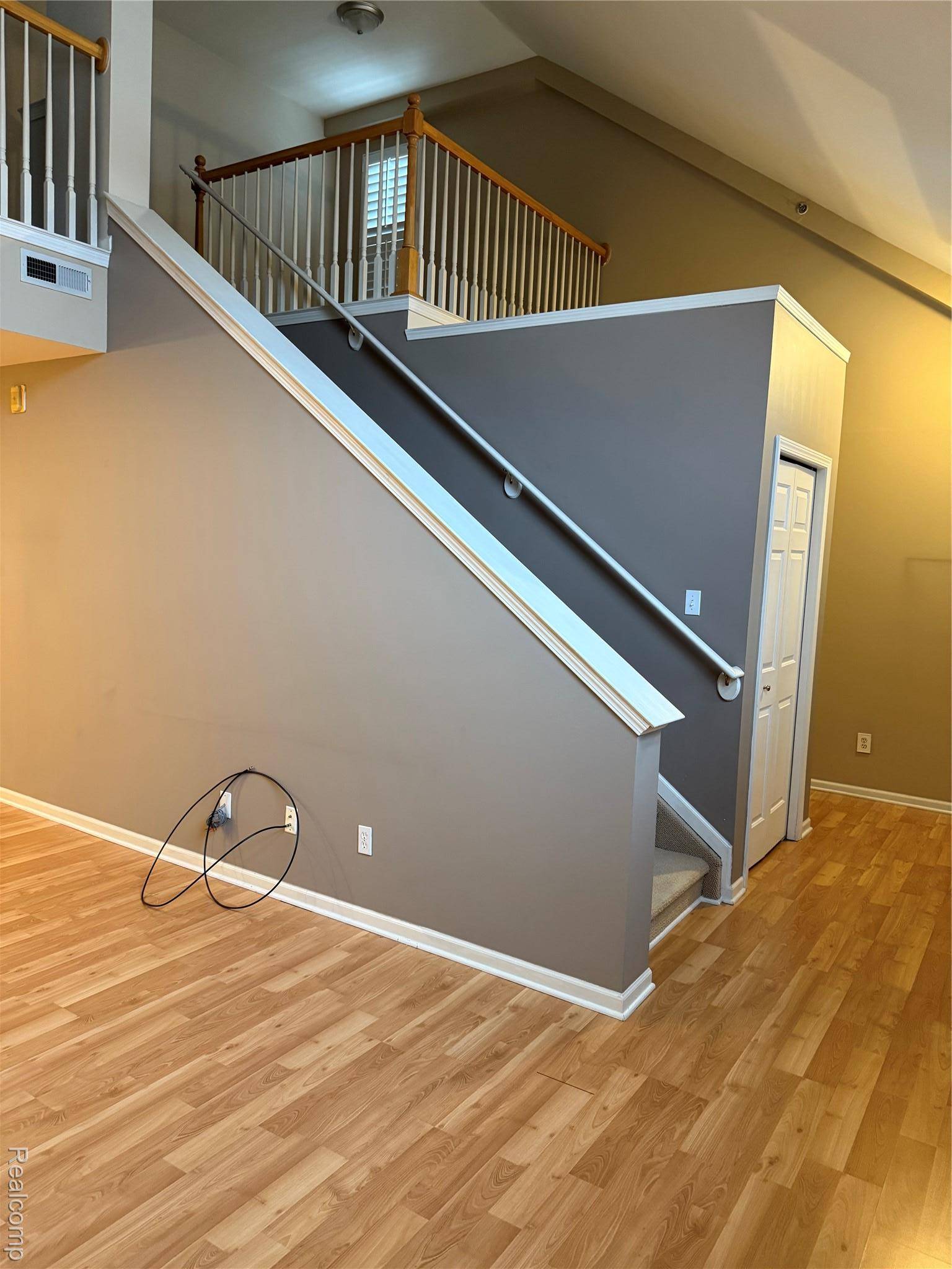 Troy, MI 48084,3292 Newbury PL