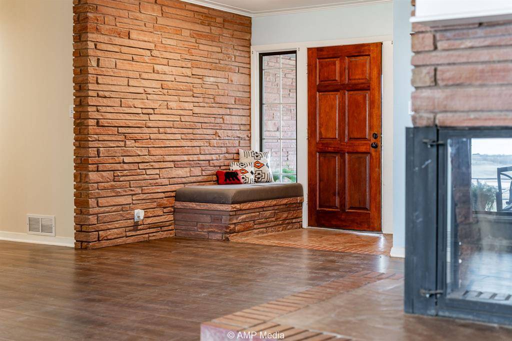 Stamford, TX 79553,1503 E Wells Street