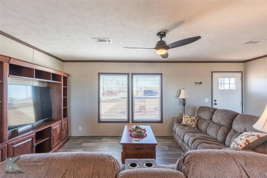 Anson, TX 79501,4377 County Road 497