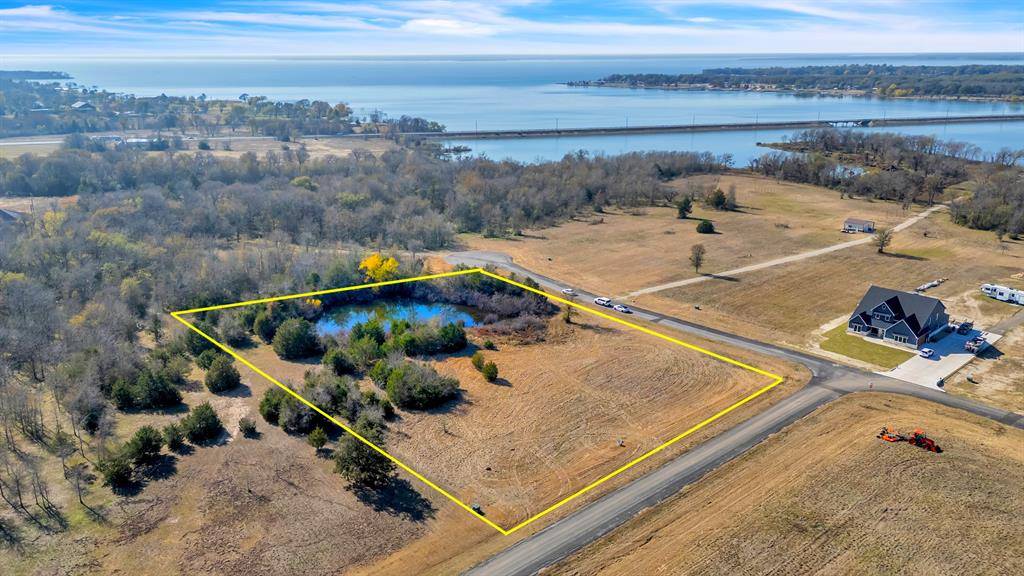 East Tawakoni, TX 75472,723 Vintage Shores Drive